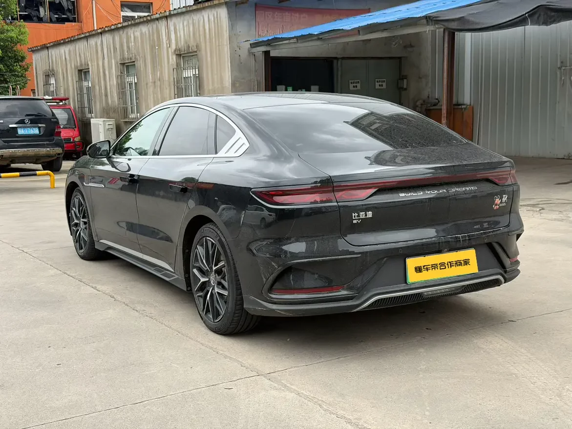 BYD Han EV