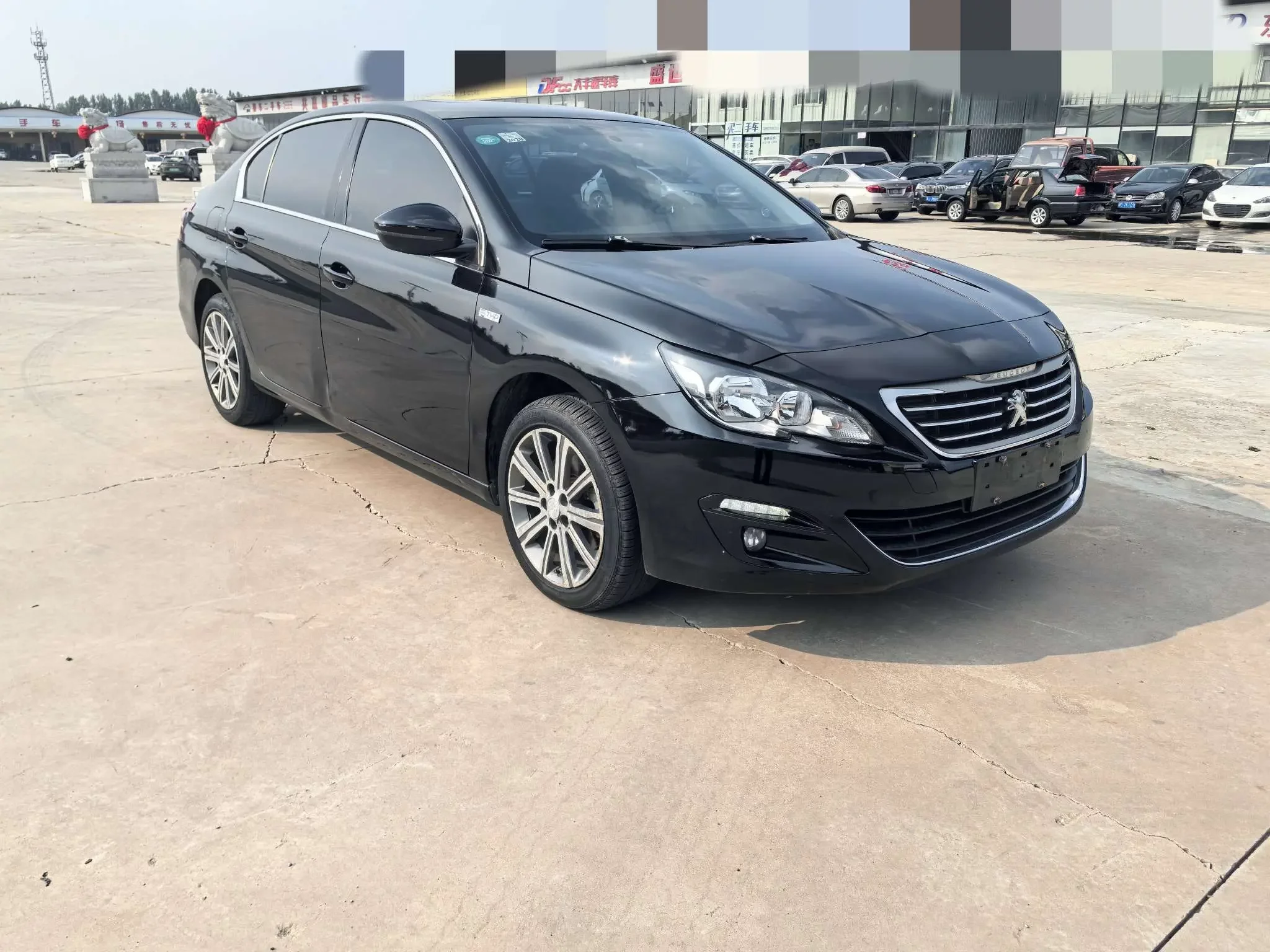 Peugeot 408