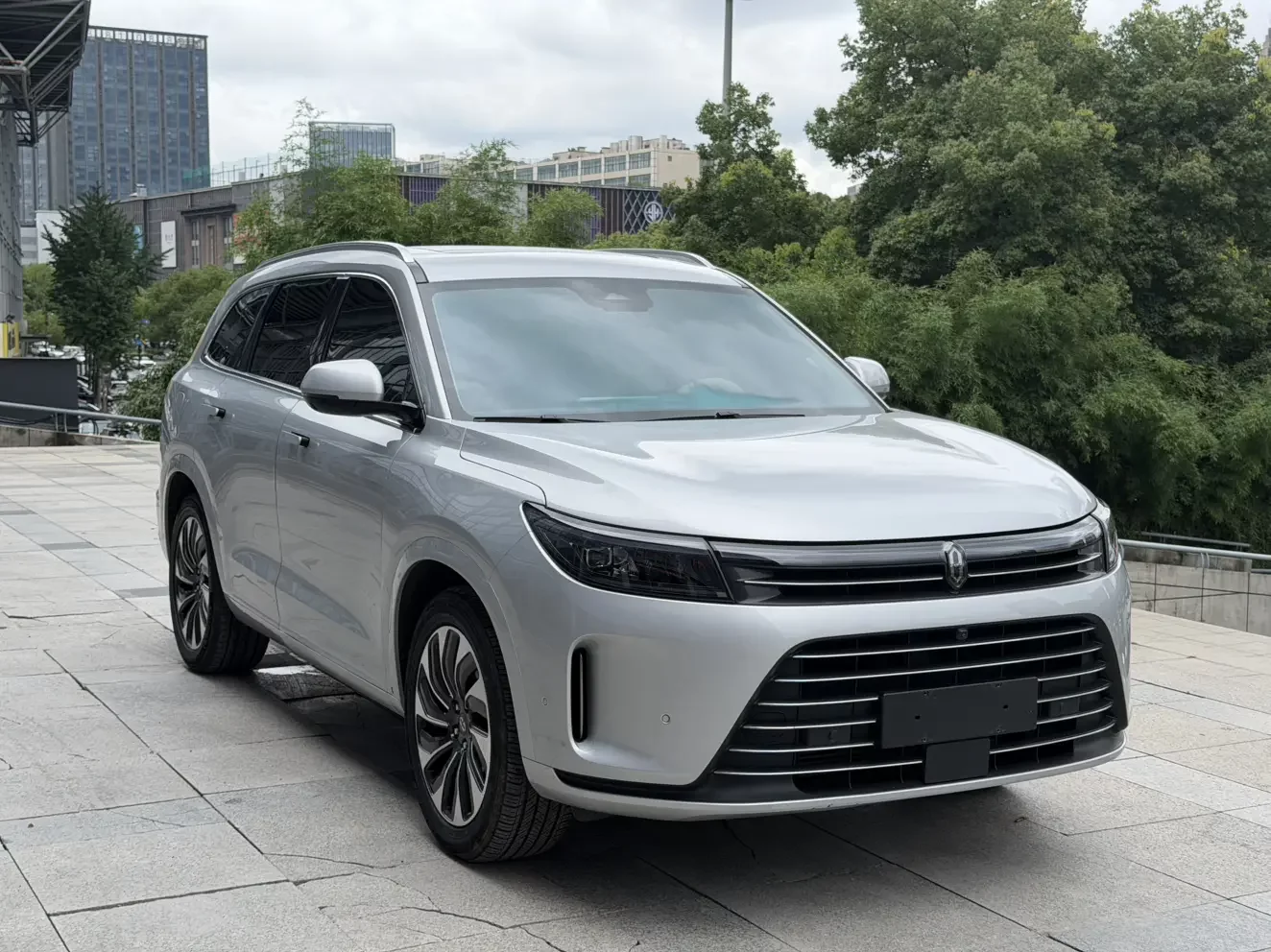 AITO M7
