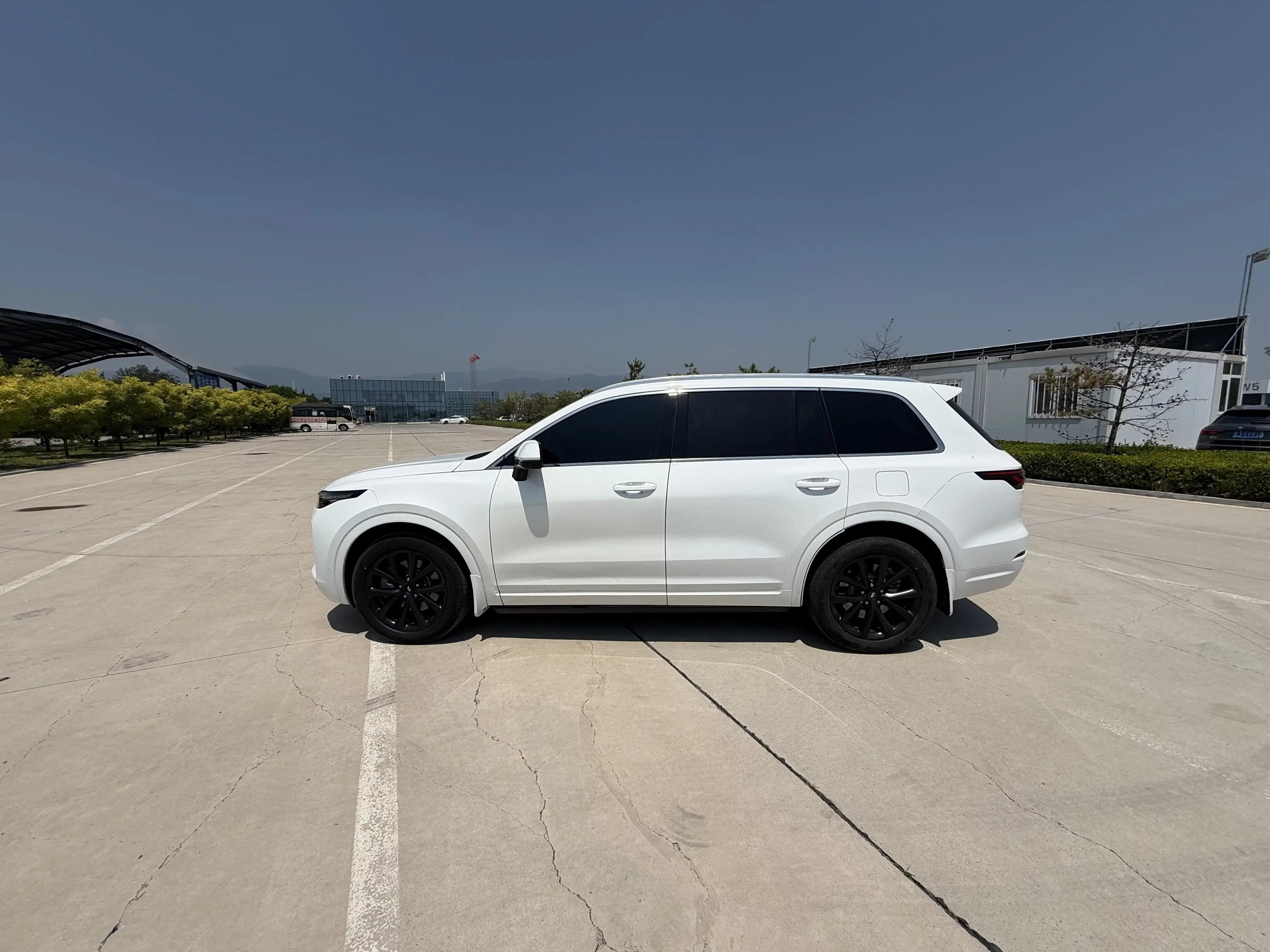 Lixiang ONE