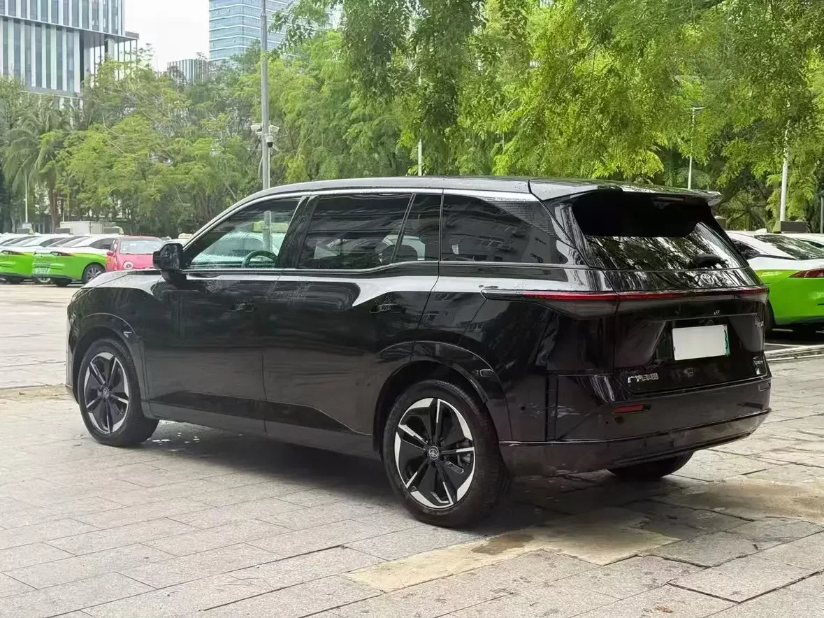 Toyota Bozhi 3X