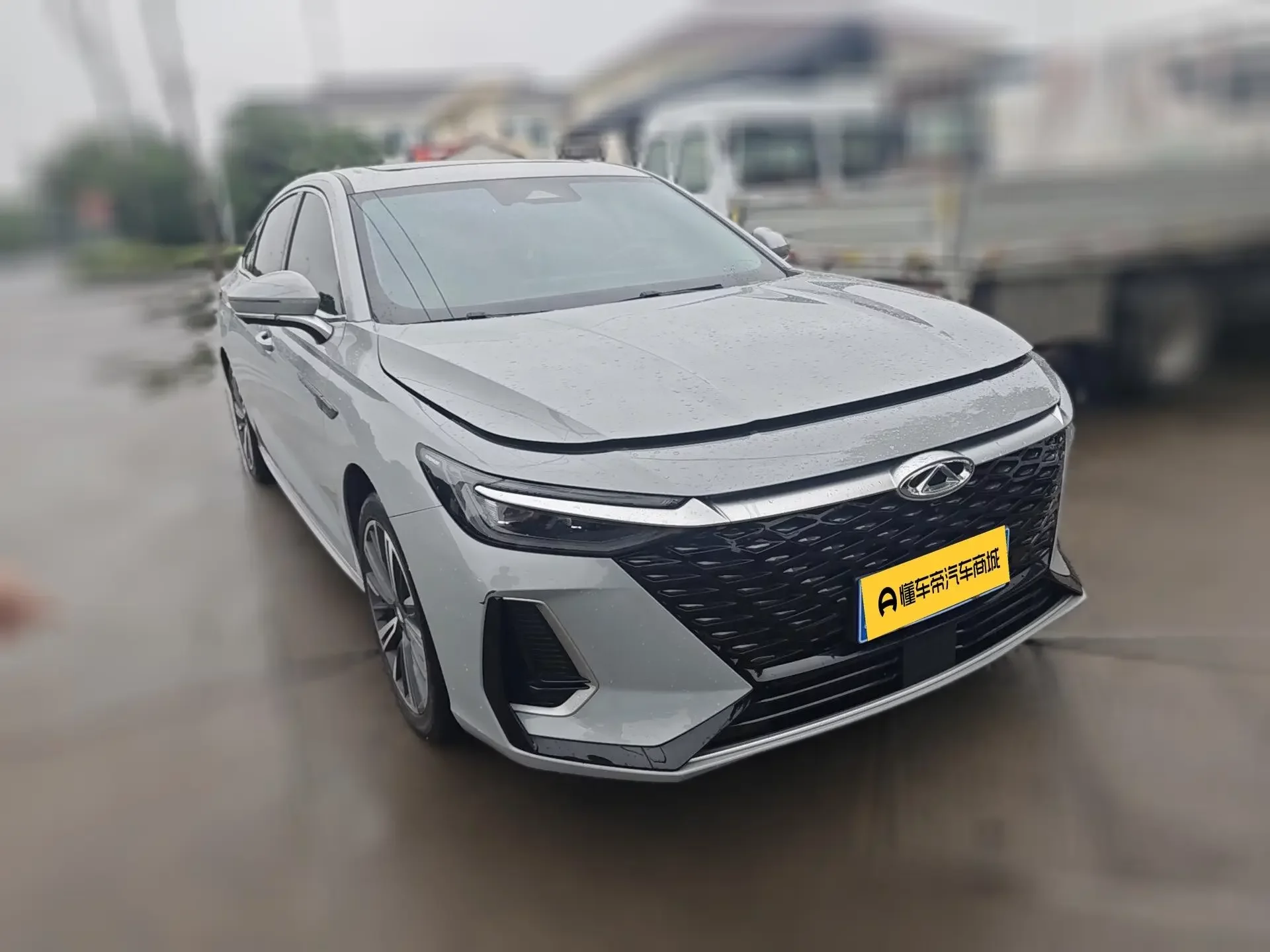 Chery Arrizo 8