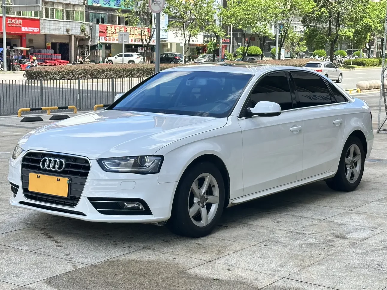 Audi A4L