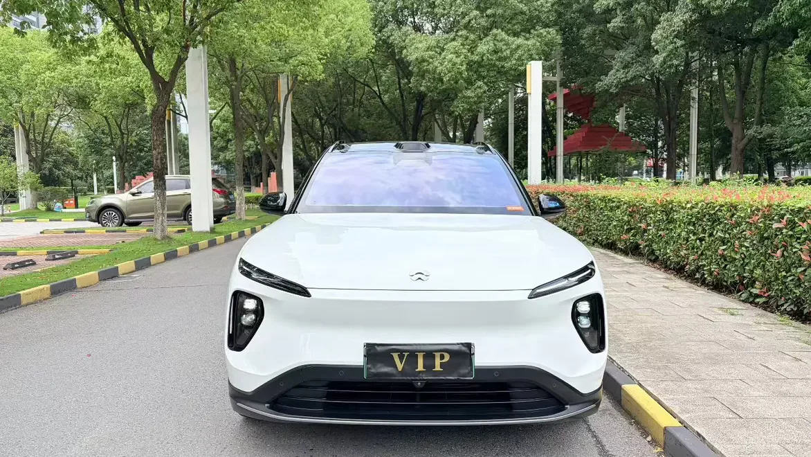 NIO ES6