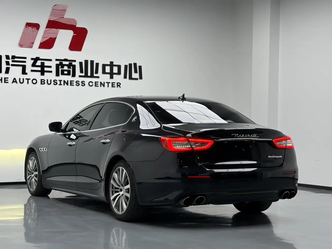 Maserati President