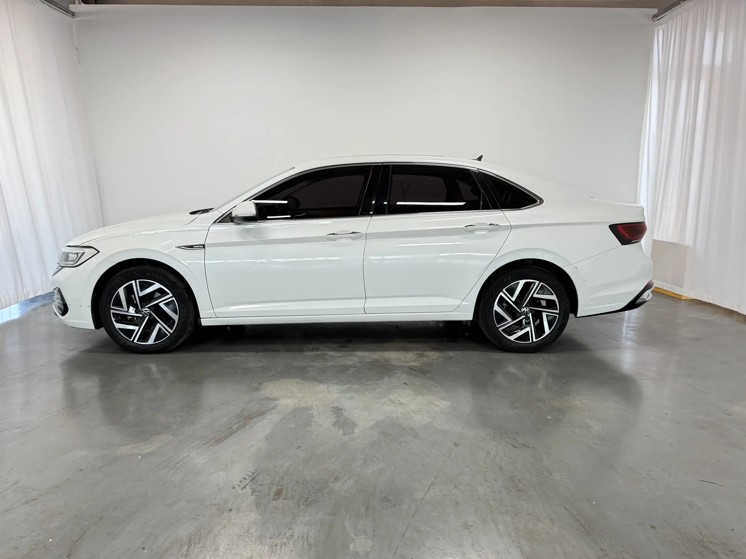 Volkswagen Sagitar