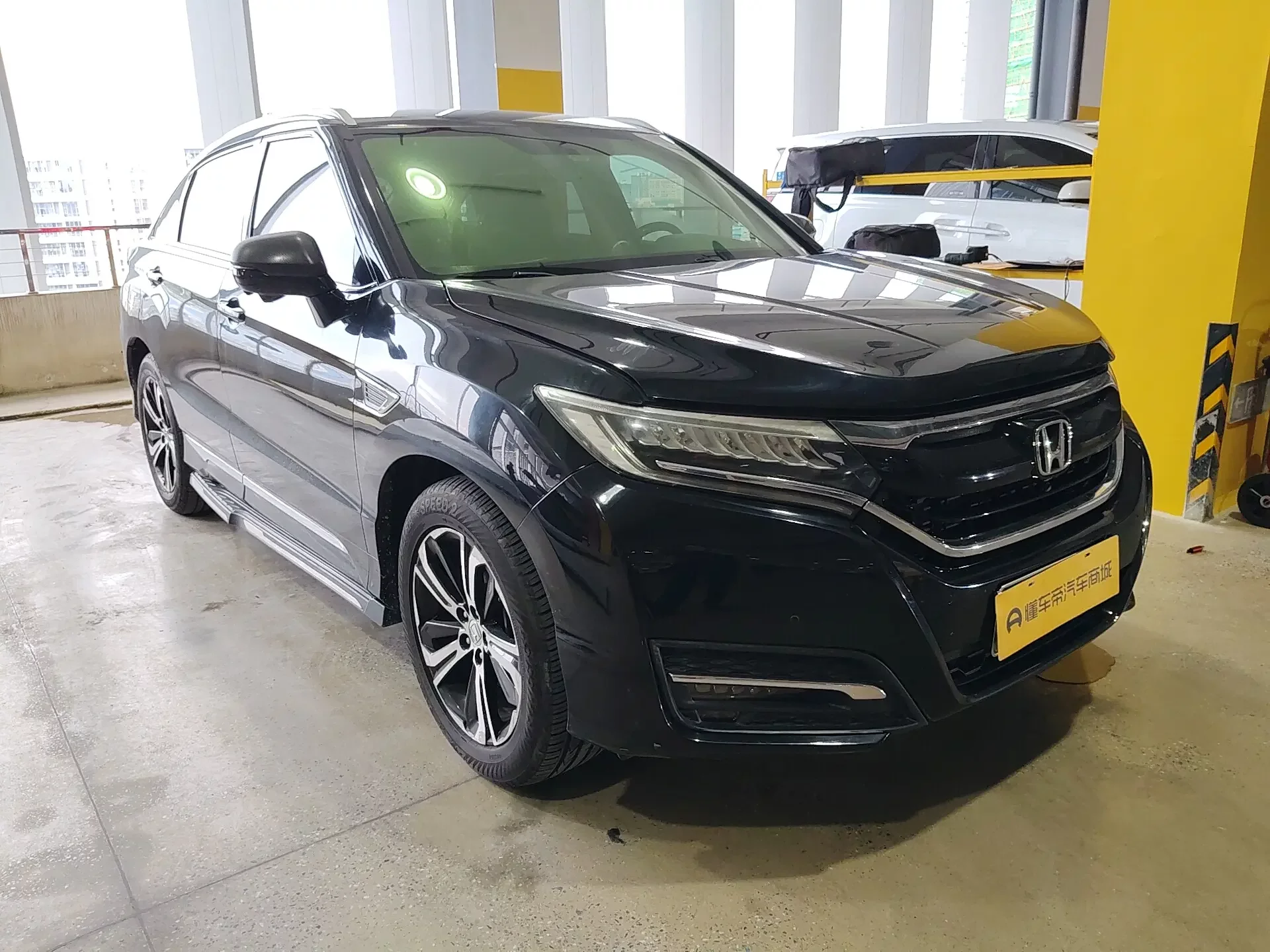 Honda UR-V