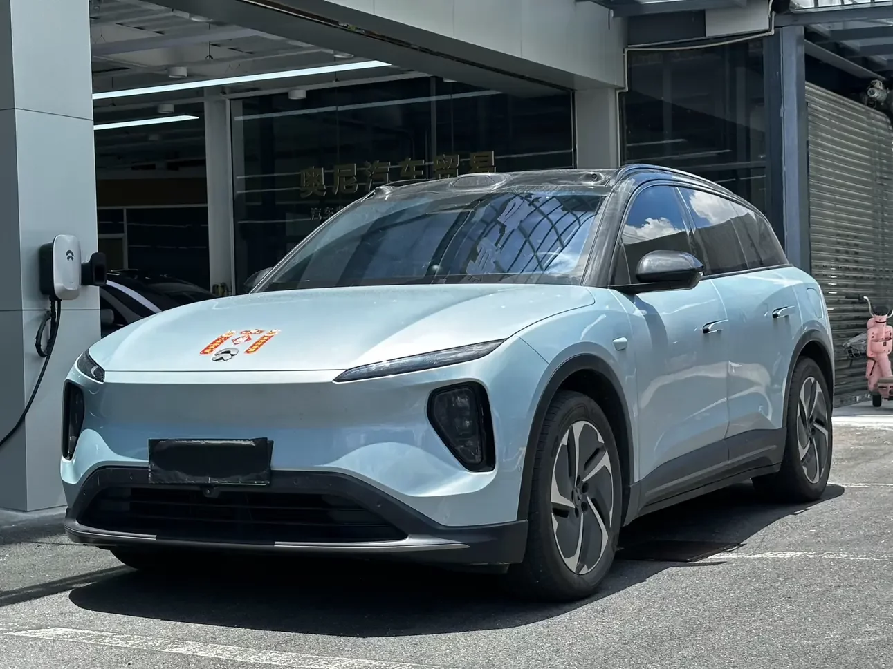 NIO ES6