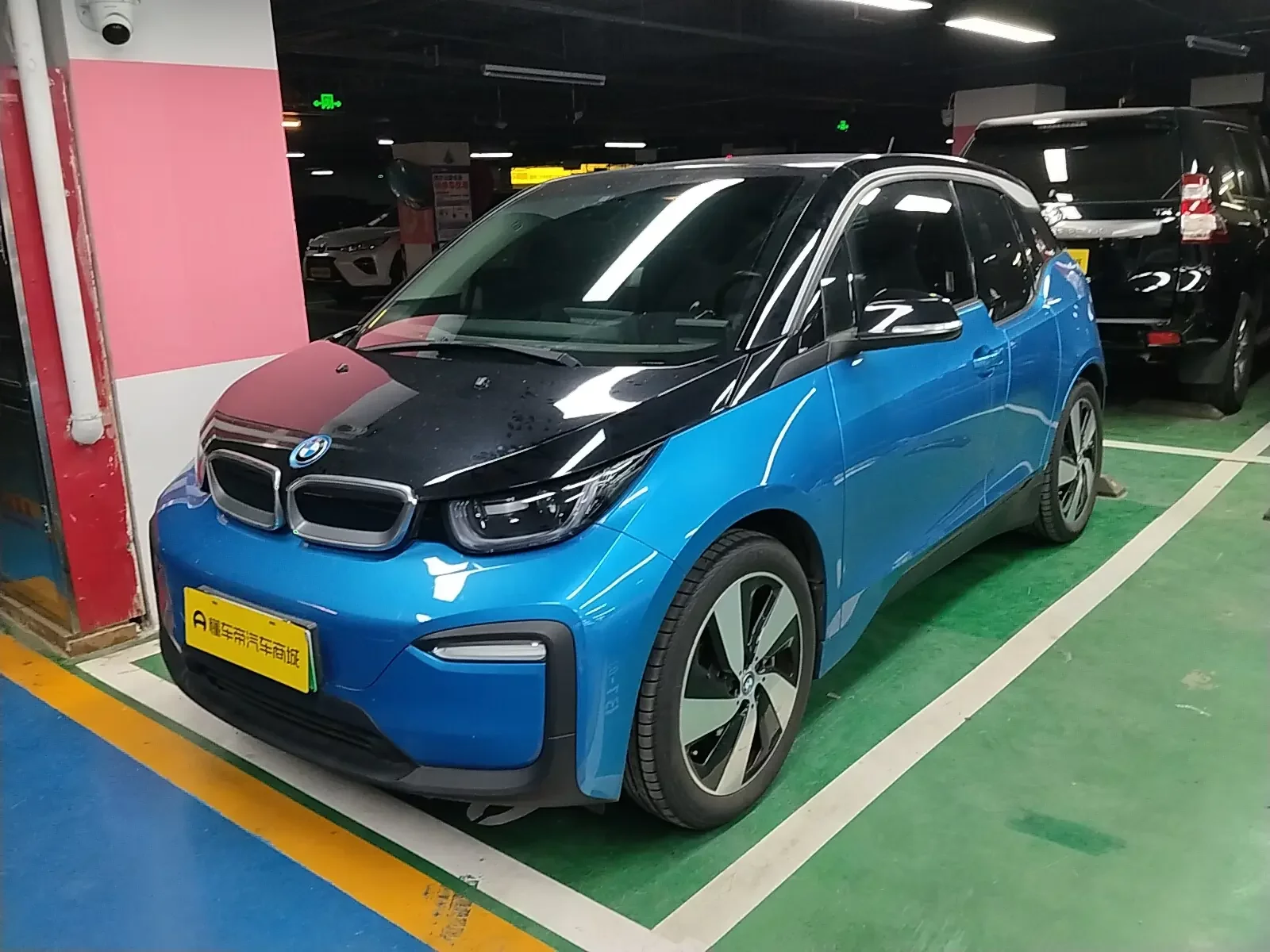 BMW i3