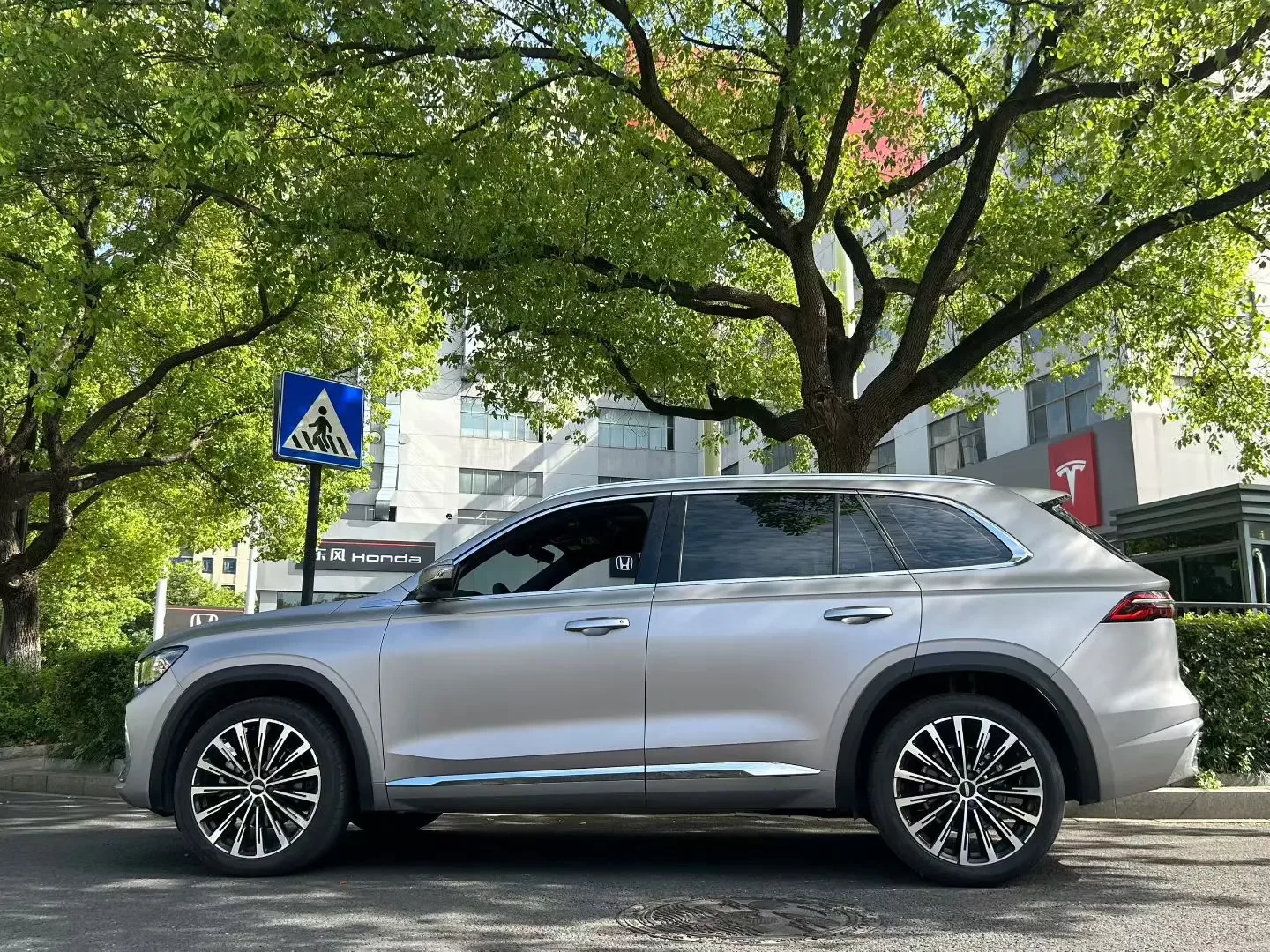 Geely Monjaro