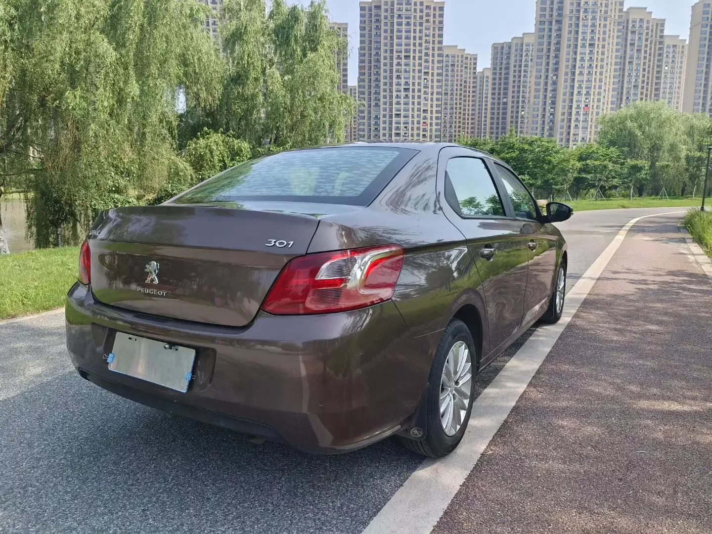 Peugeot 301