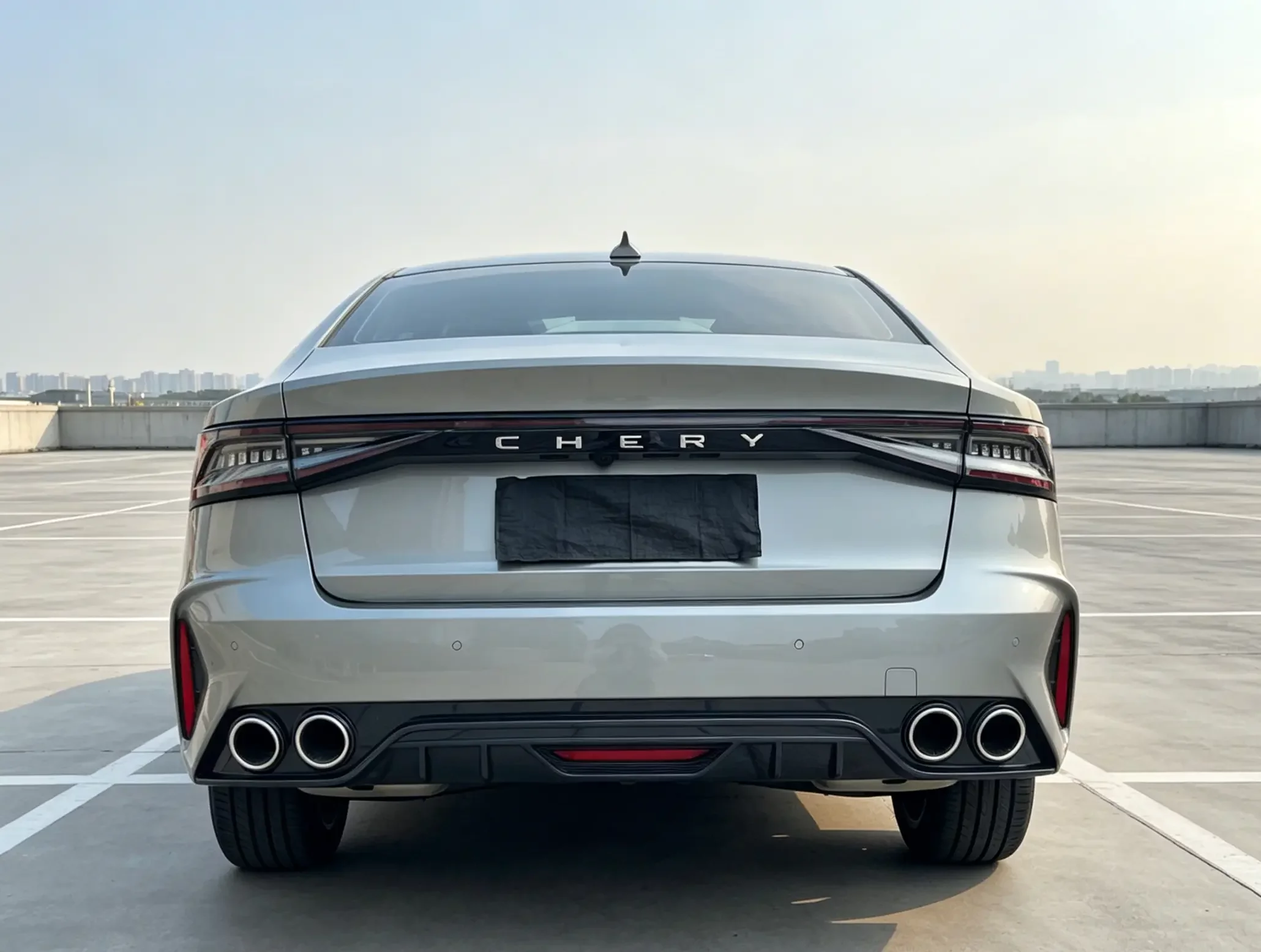 Chery Arrizo 8