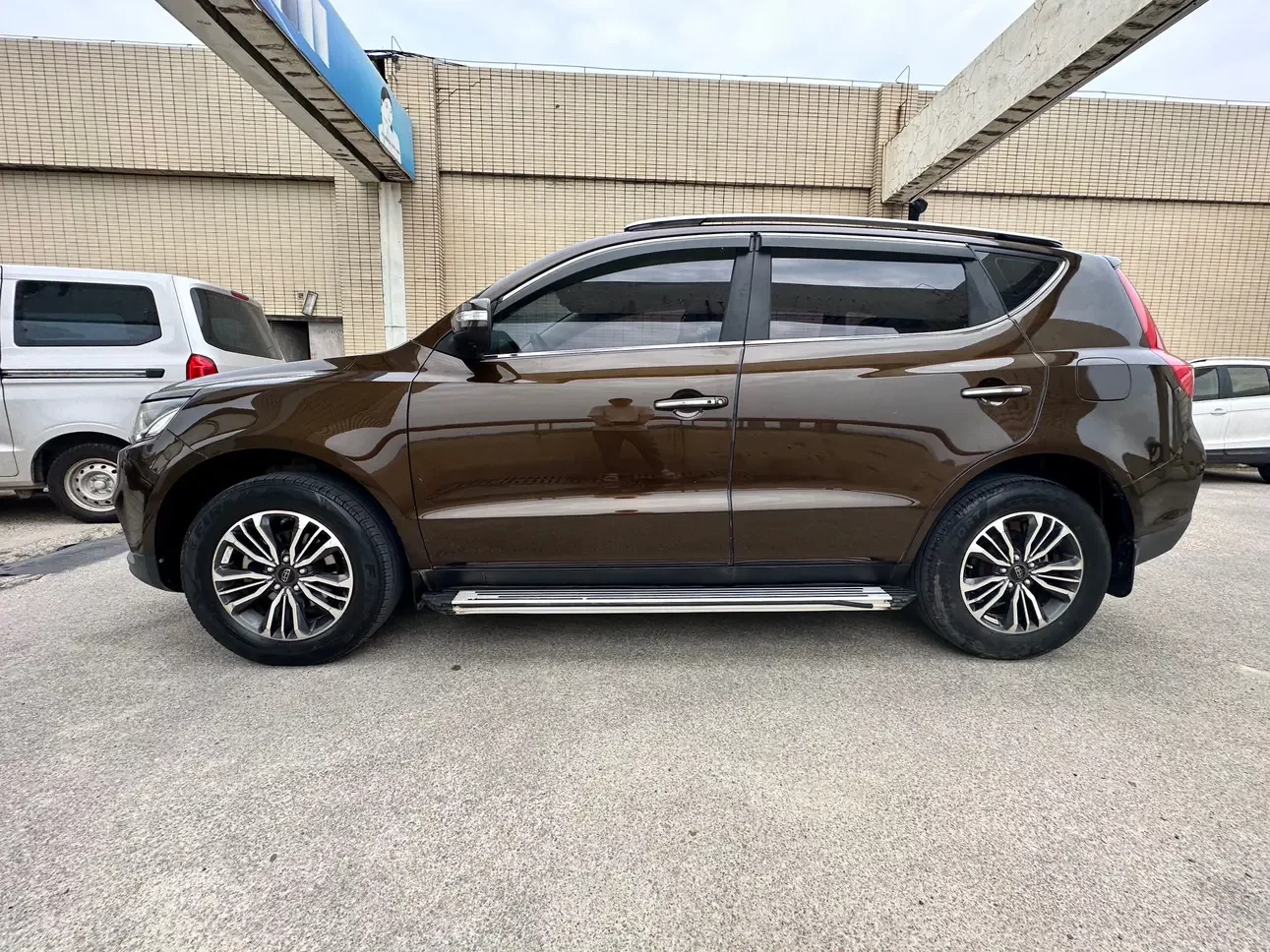 Geely Vision X6