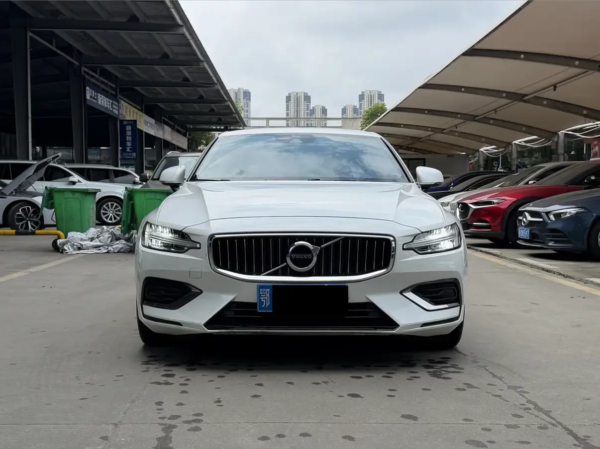 Volvo S60