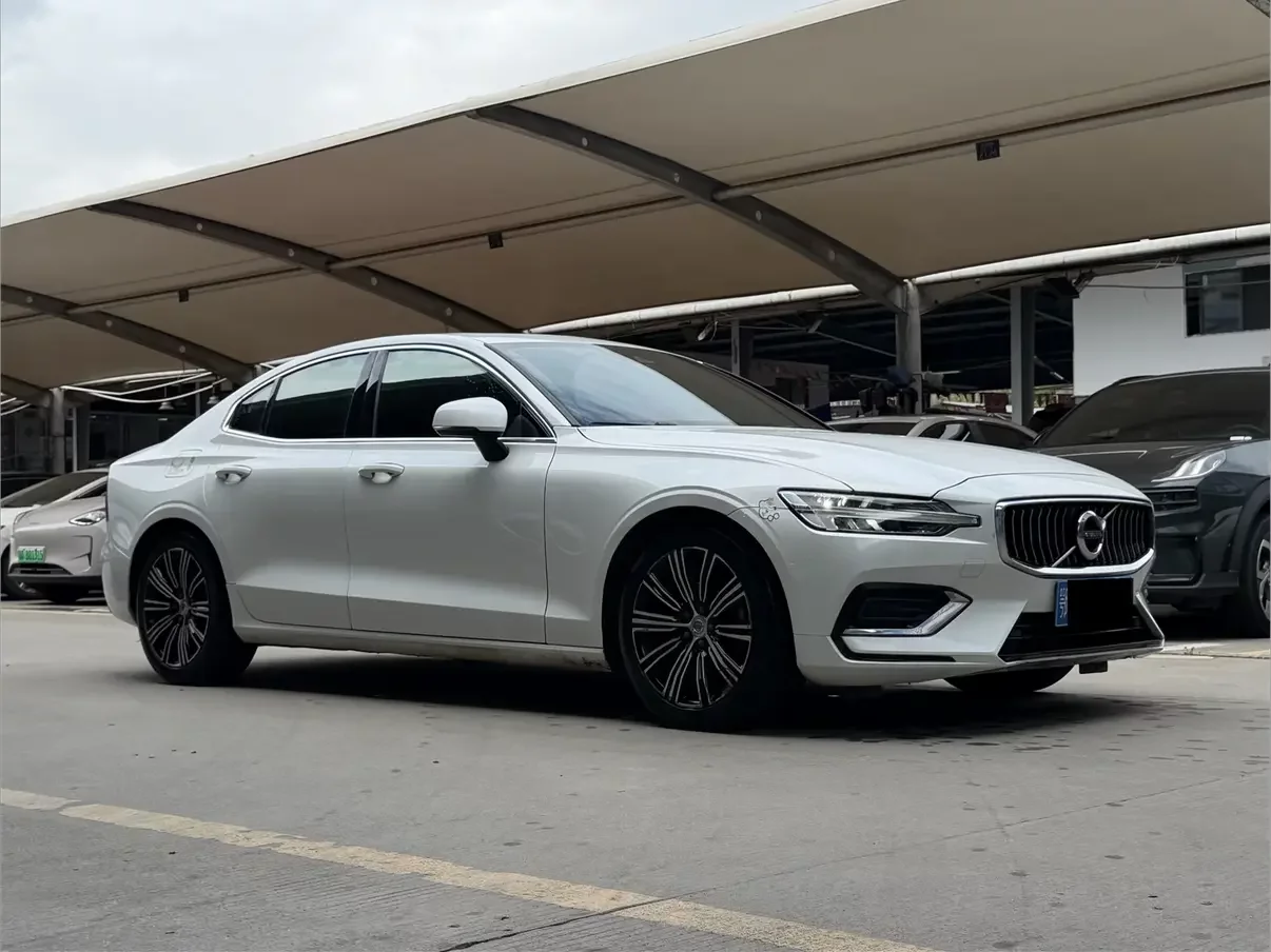 Volvo S60