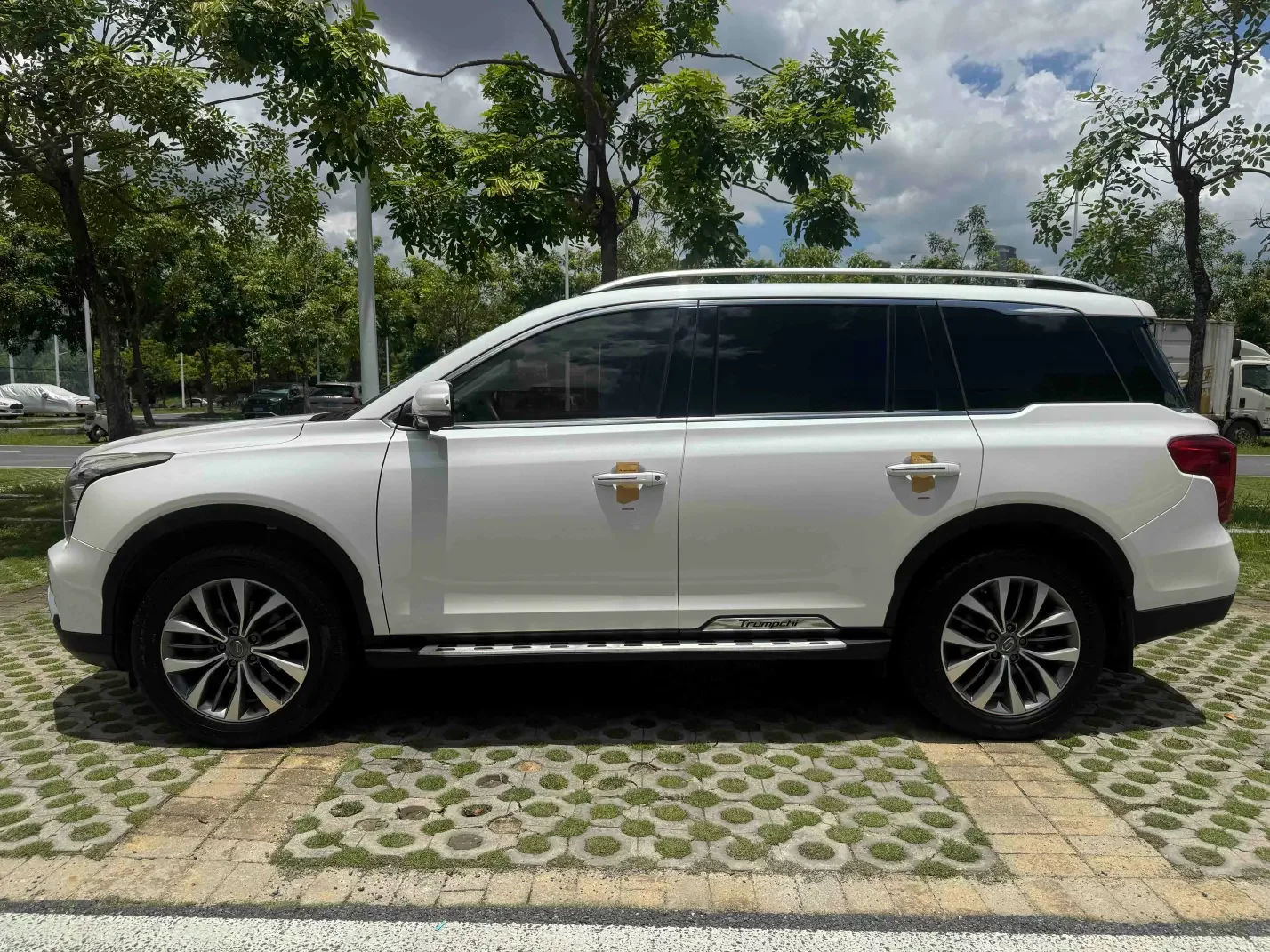 GAC Trumpchi GS8