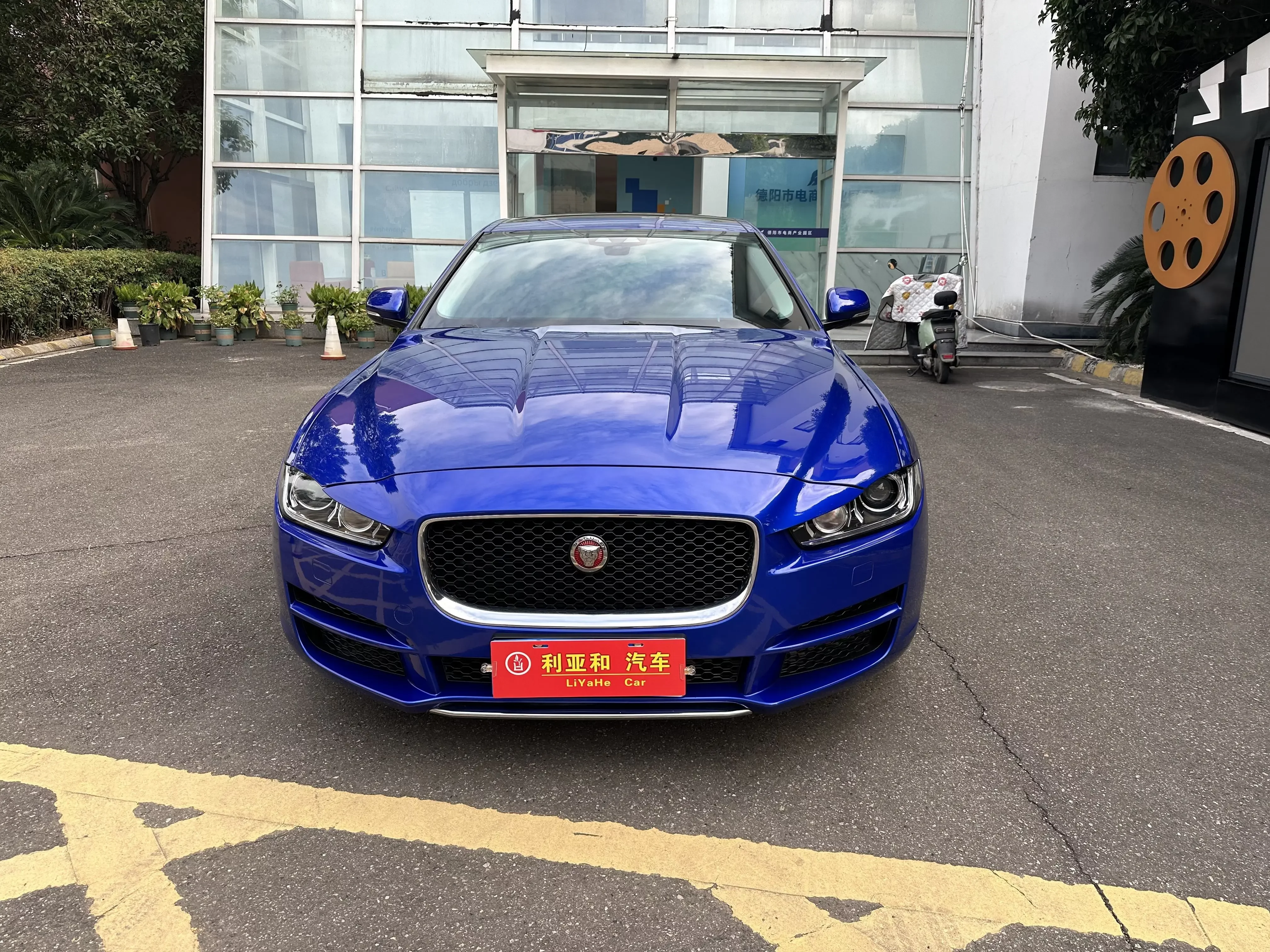 Jaguar XEL
