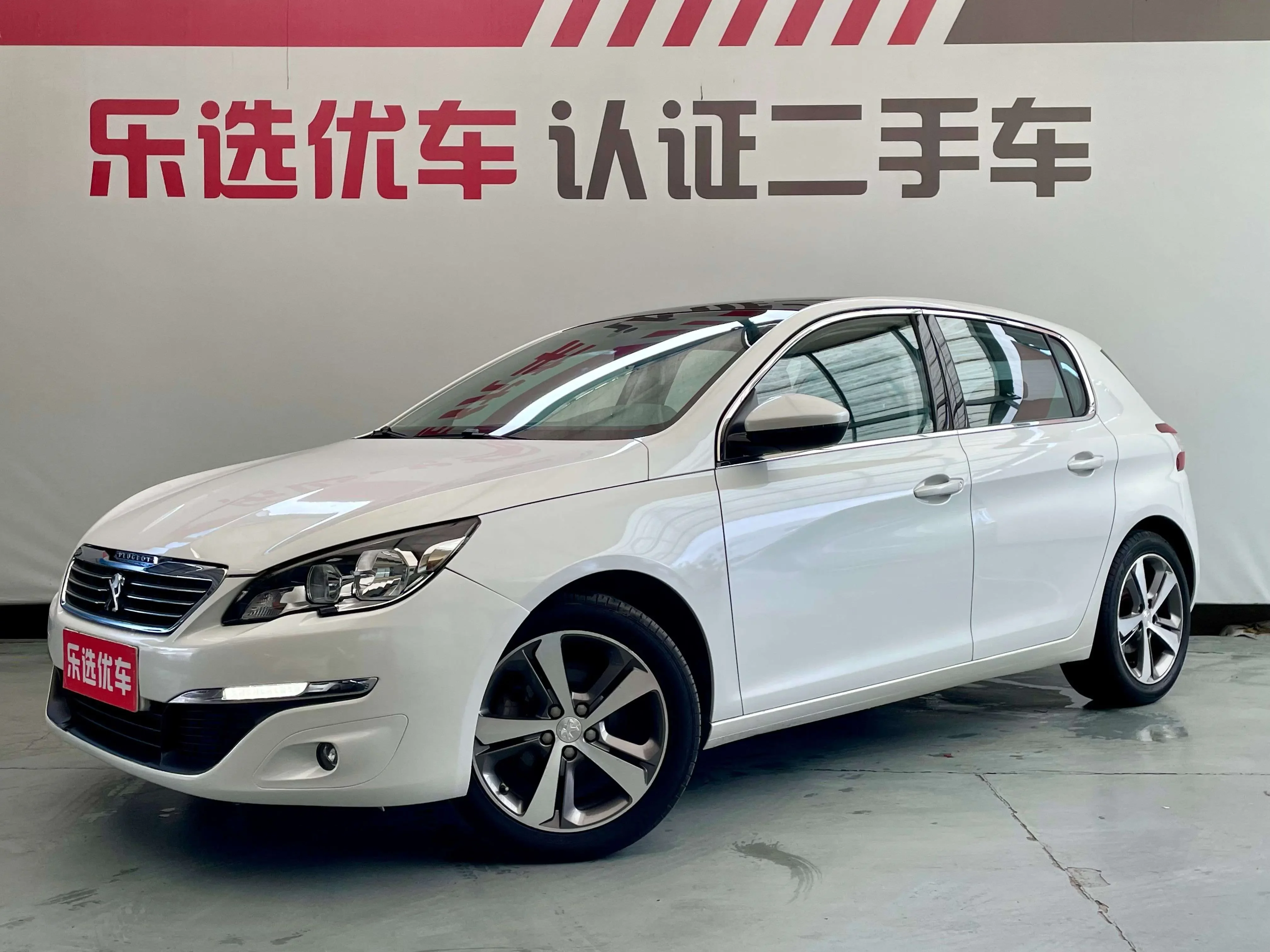 Peugeot 308S