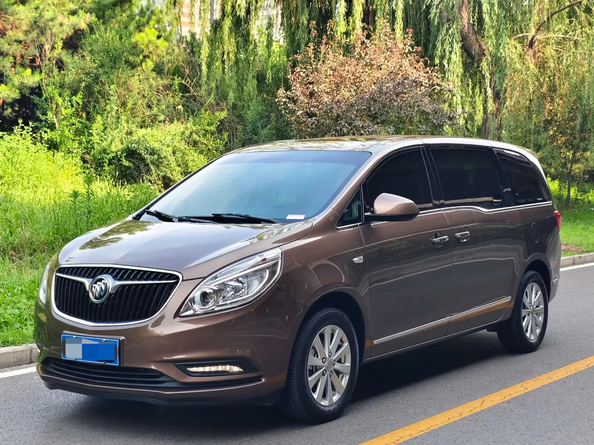Buick GL8