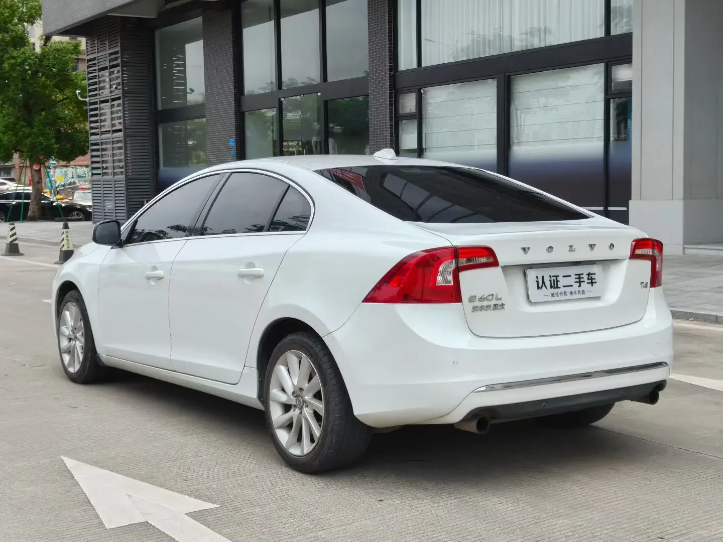 Volvo S60