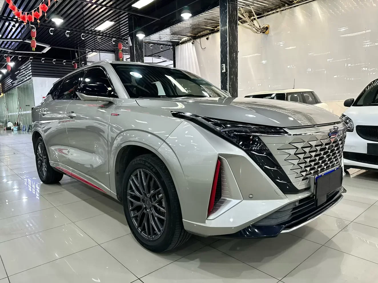 Oshan Changan Auchan Z6