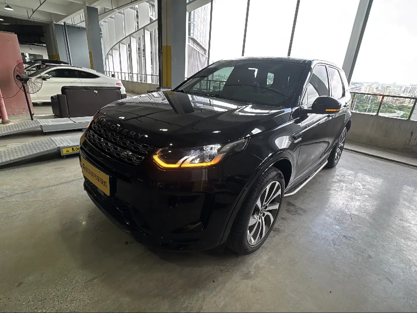 Land Rover Discover Sports