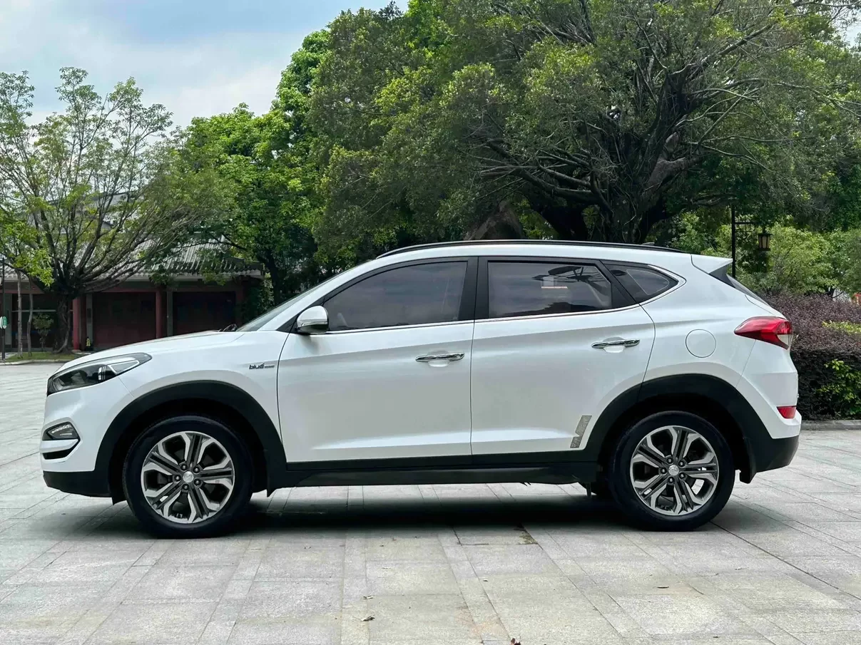 Hyundai Tucson L
