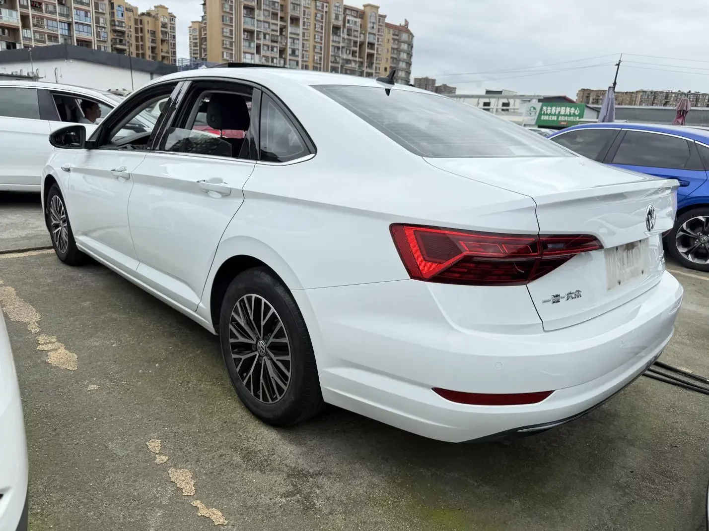Volkswagen Sagitar