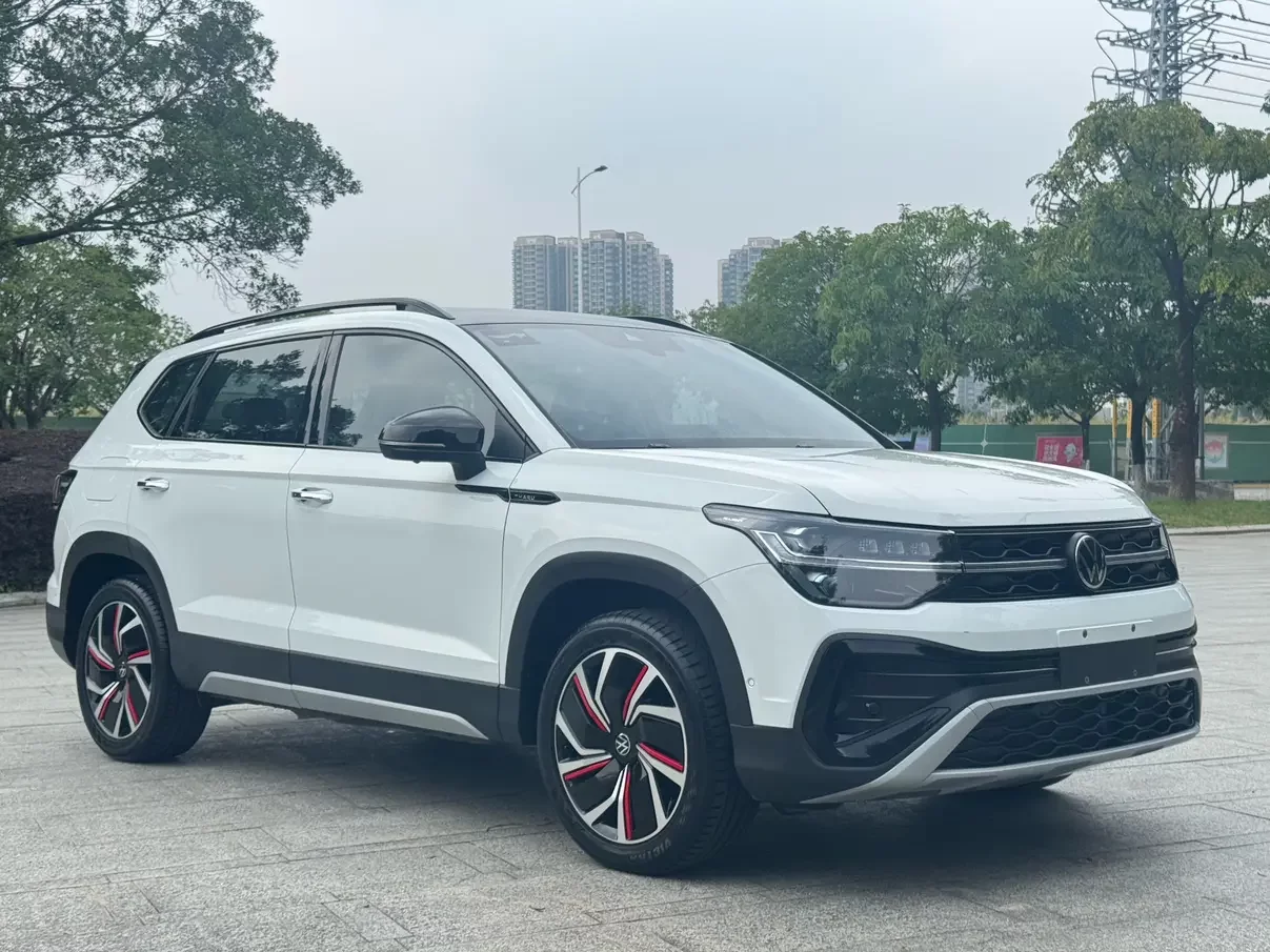 Volkswagen Tharu