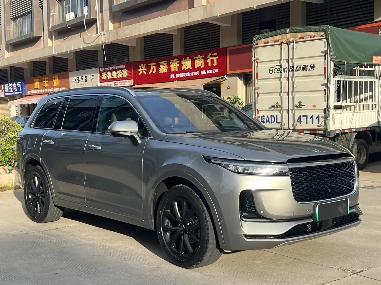 Lixiang ONE
