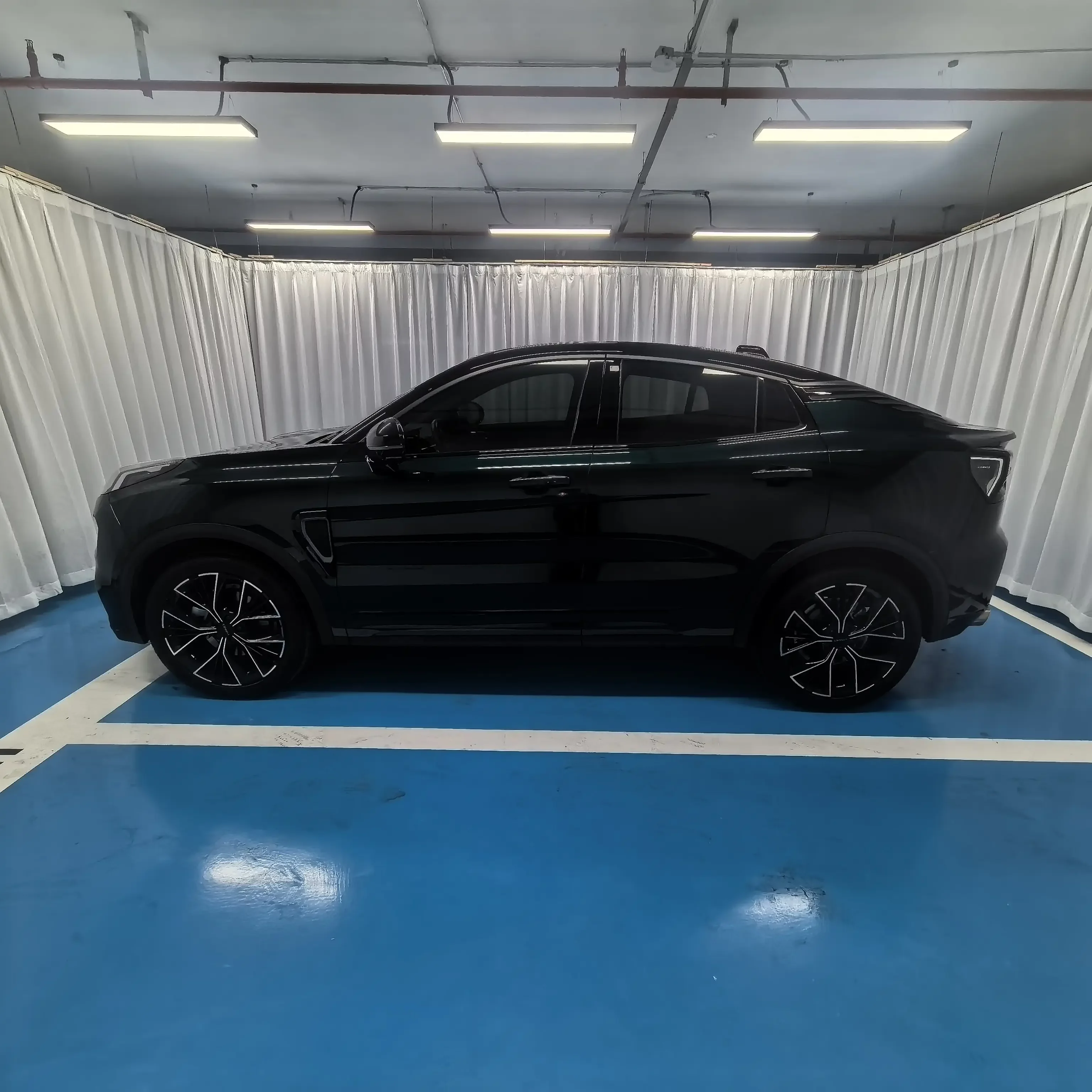 Lynk & Co 05