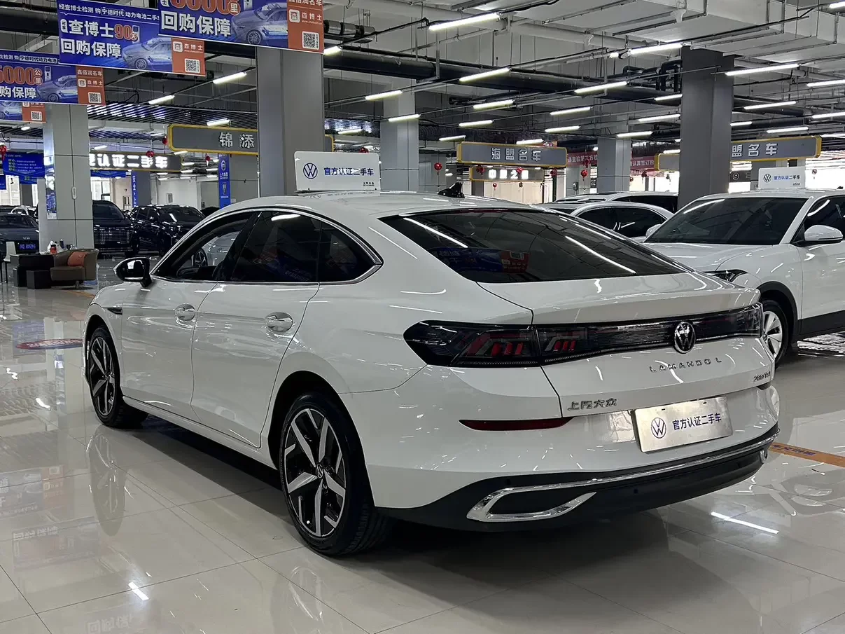 Volkswagen Lamando