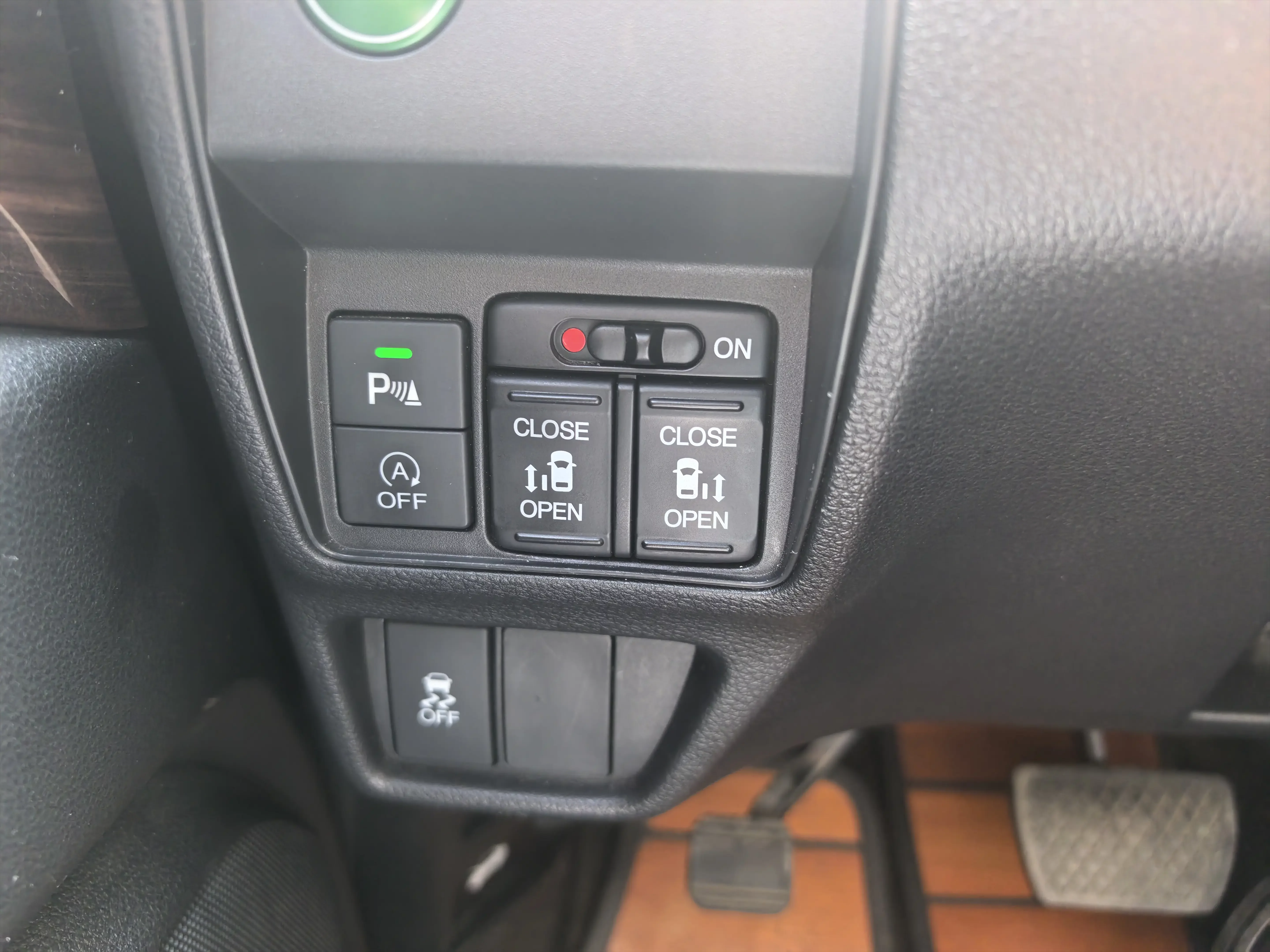 Honda Elysion