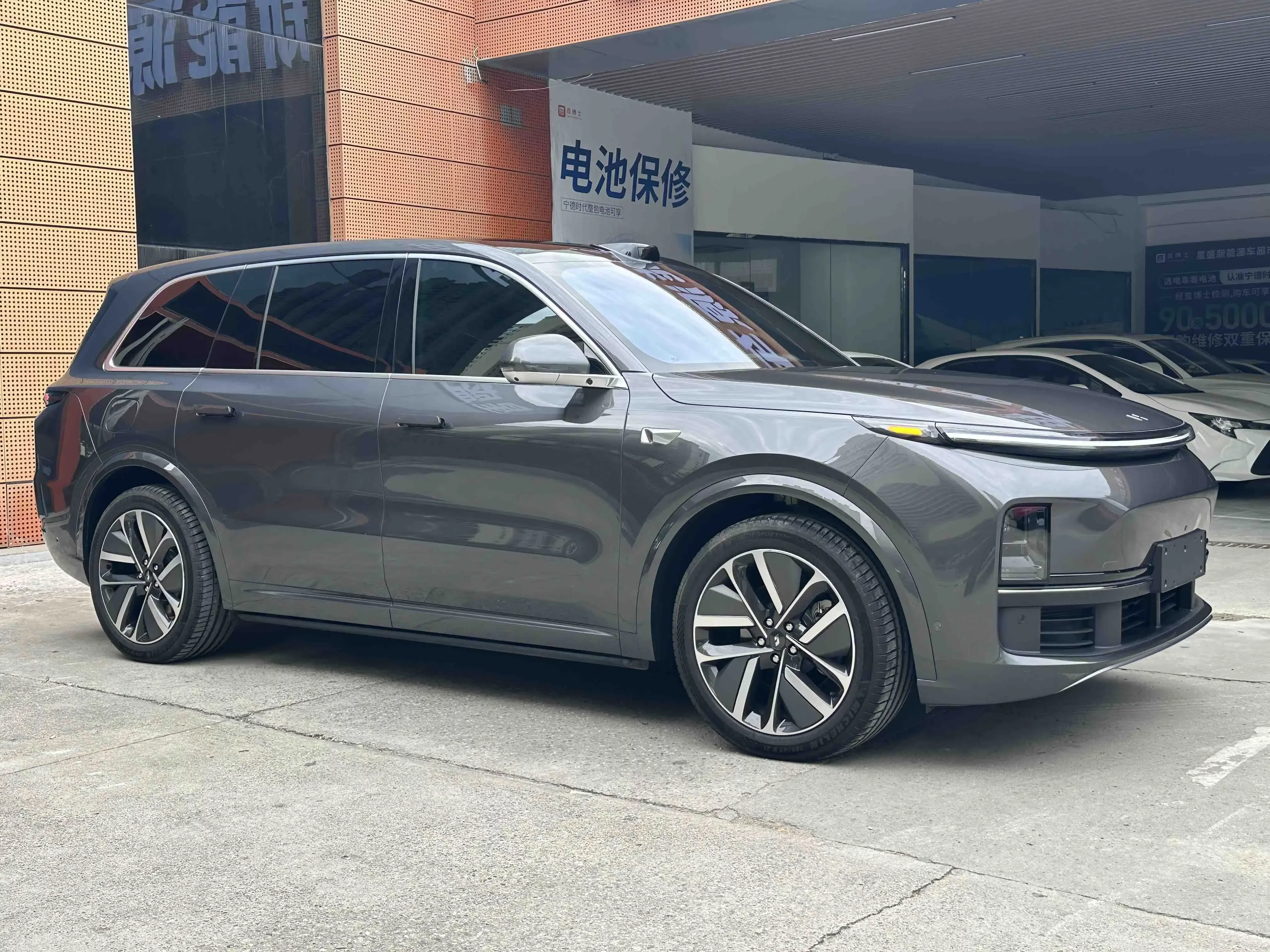 Lixiang L9
