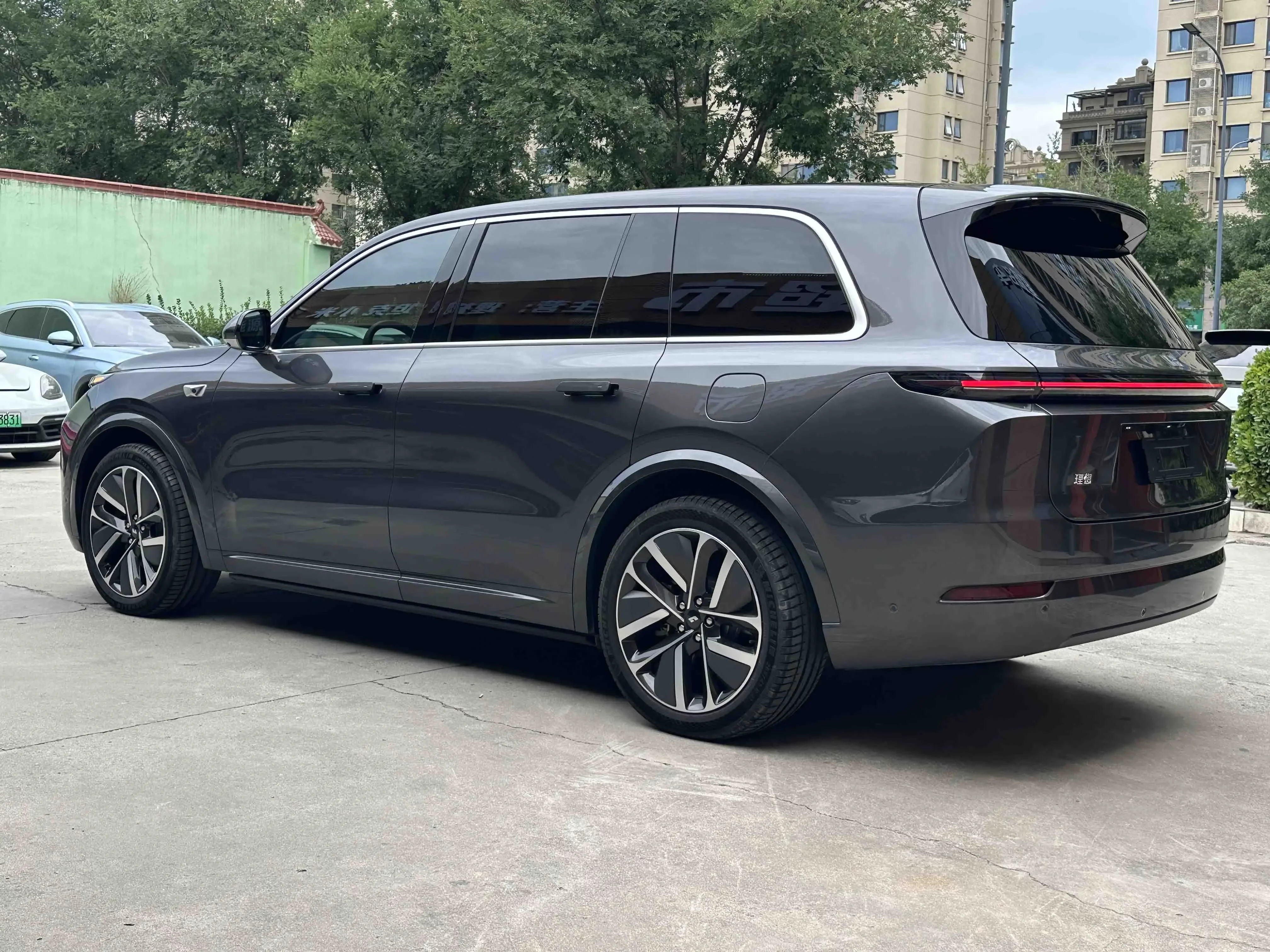 Lixiang L9