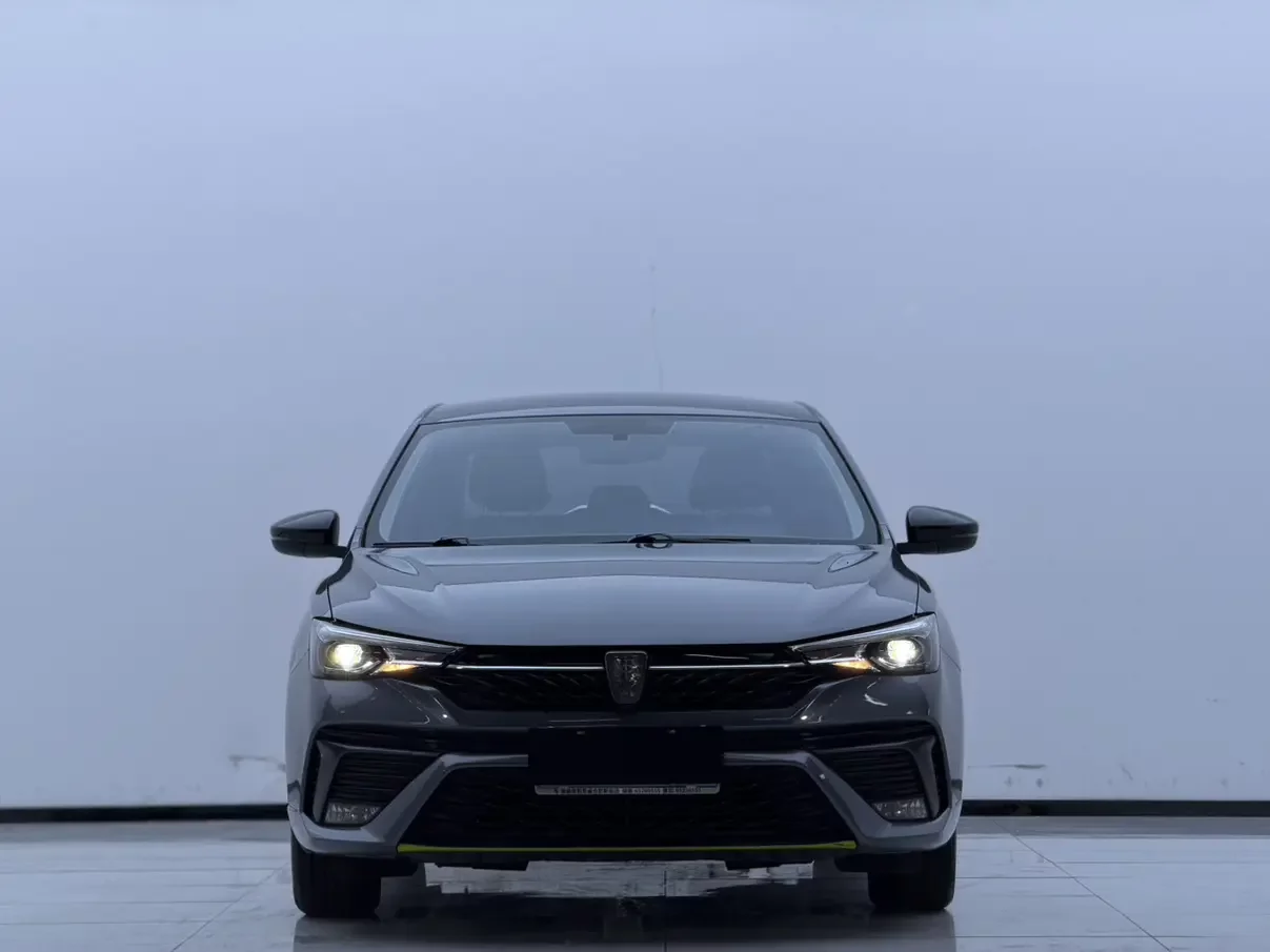 Roewe i5