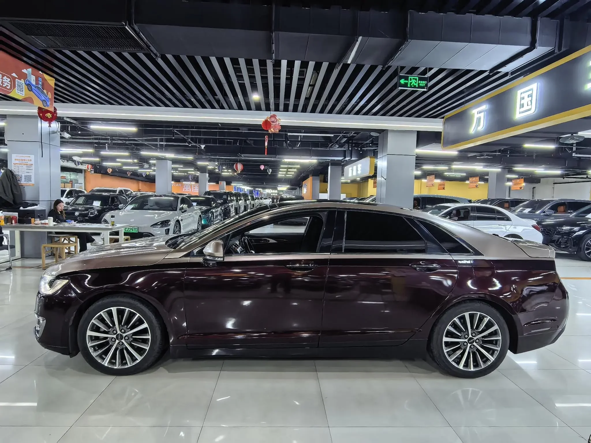 Lincoln MKZ