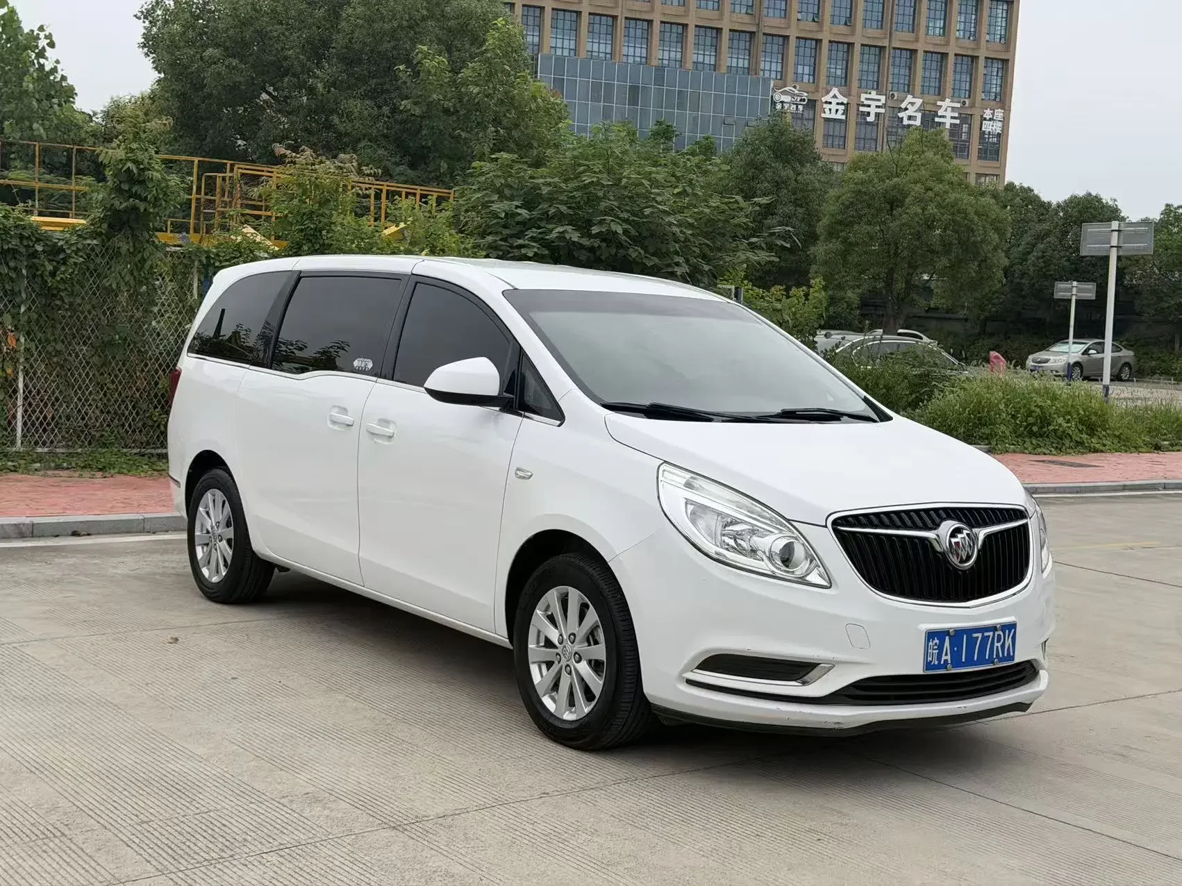 Buick GL8