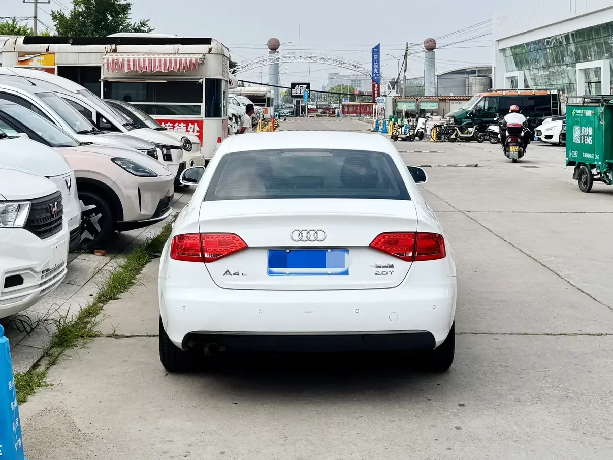 Audi A4L