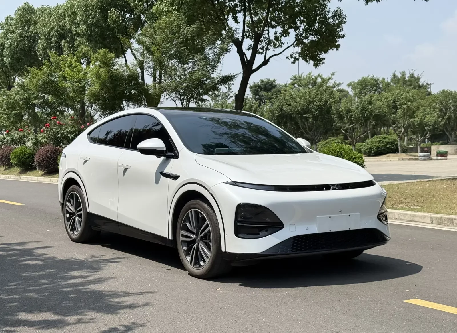 Xpeng G6