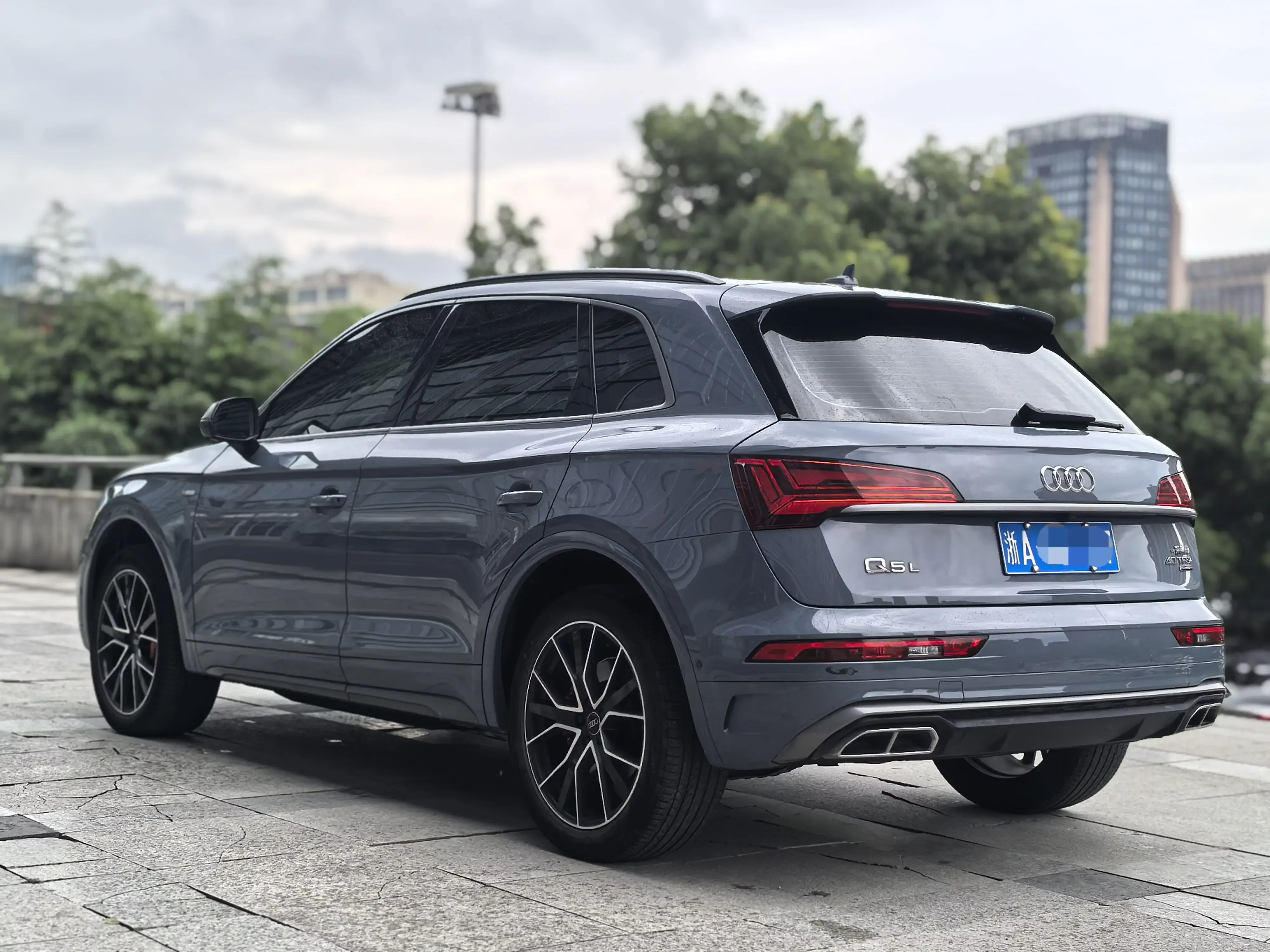 Audi Q5L