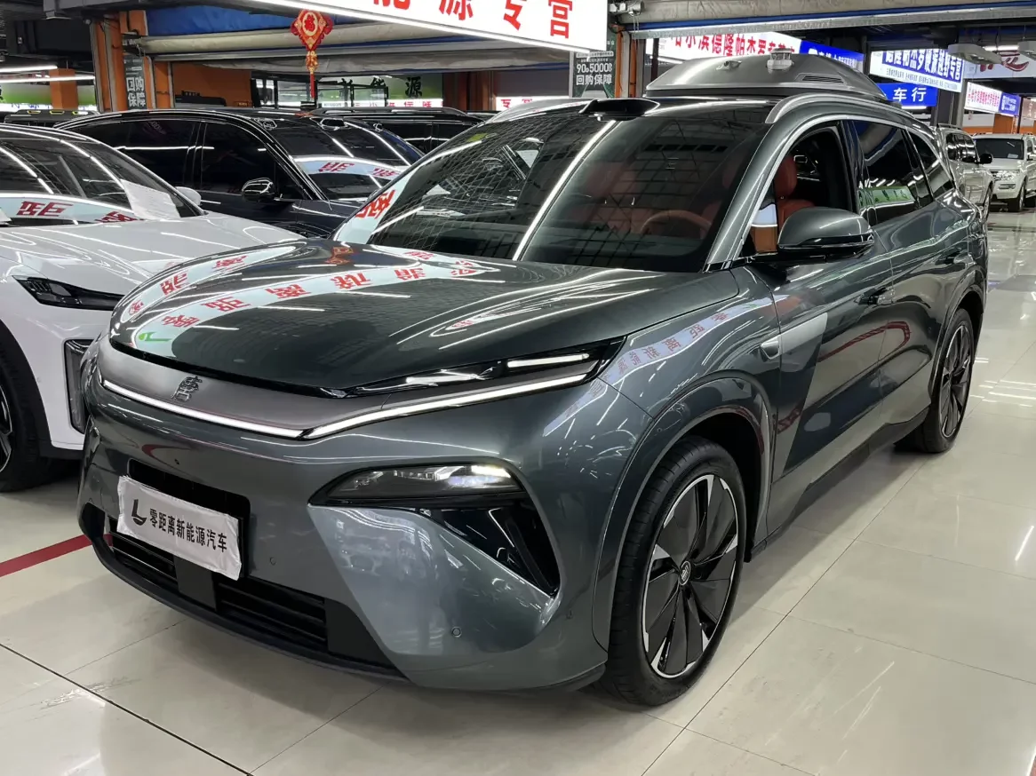 BYD Tang L DM