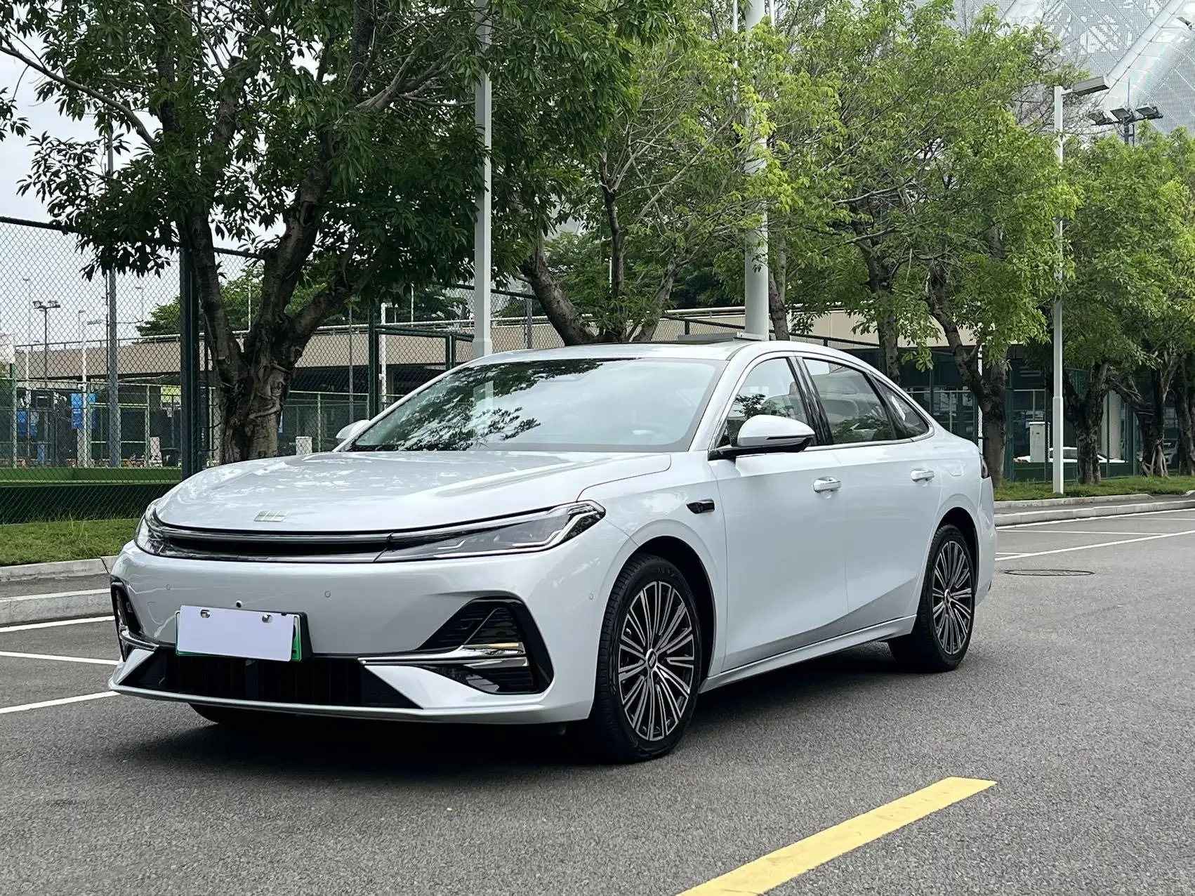 Geely Galaxy A7 EM