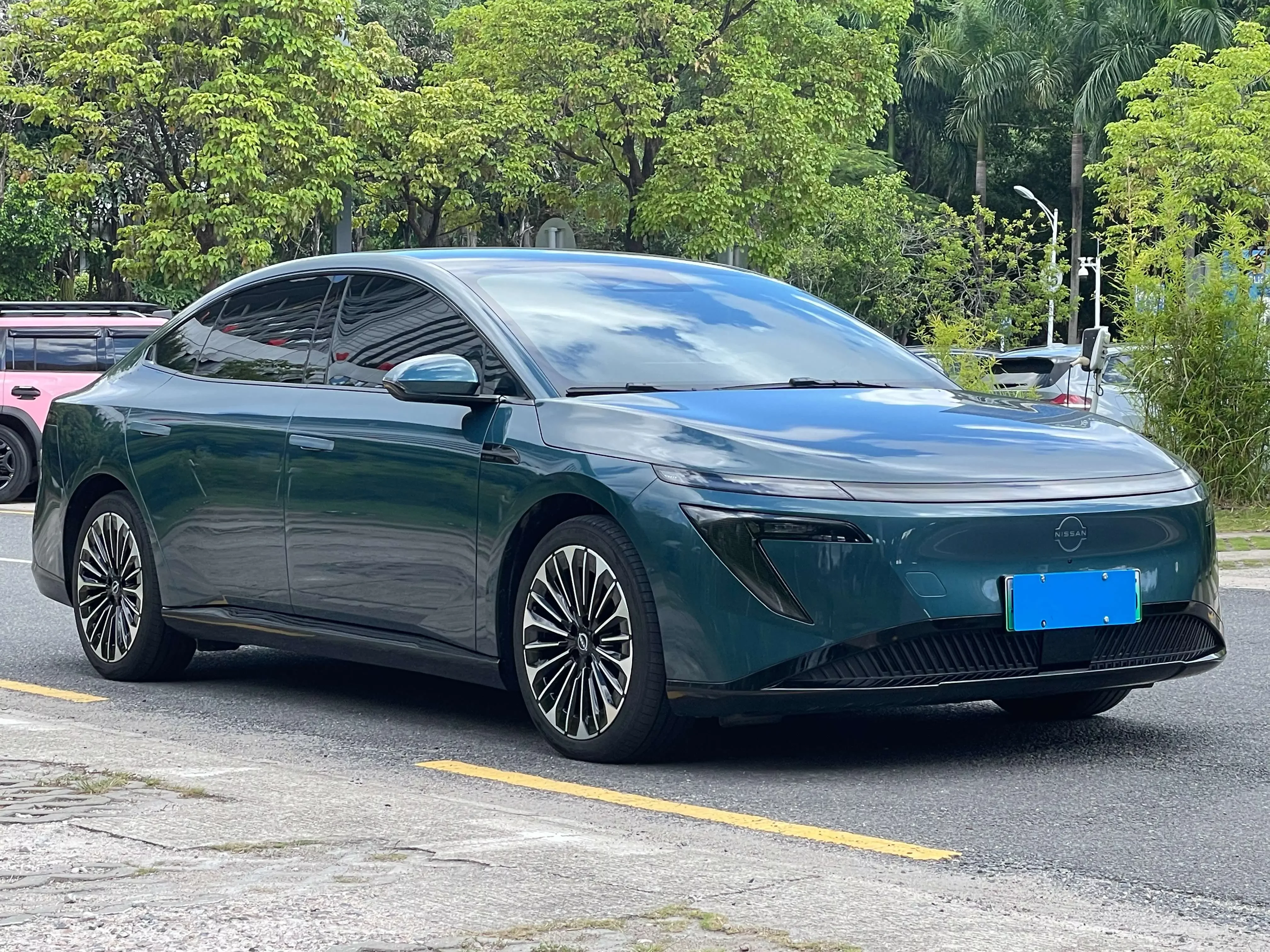 Nissan N7