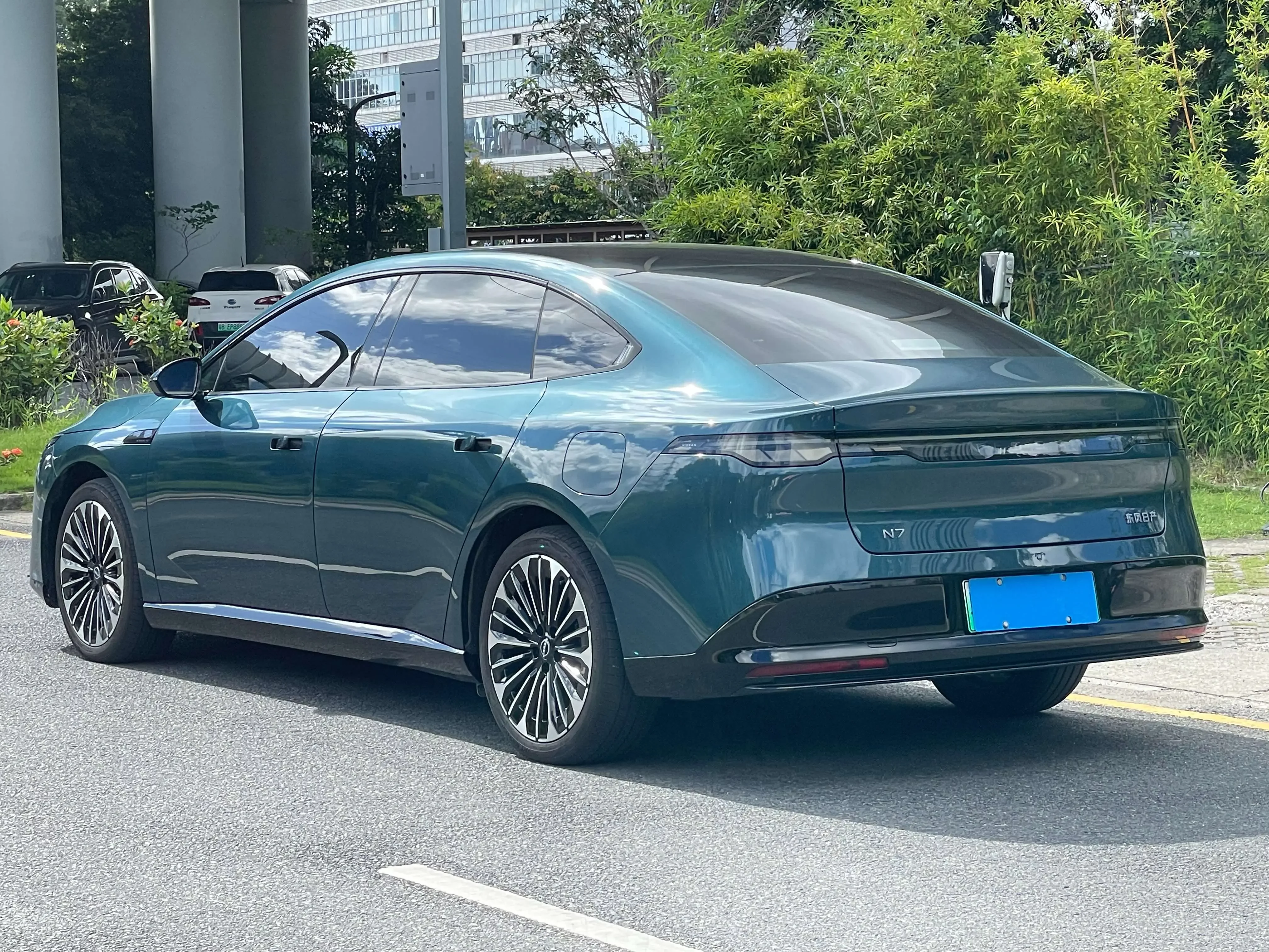 Nissan N7