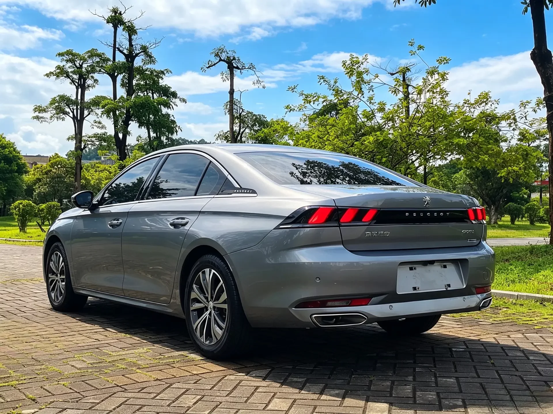 Peugeot 508L