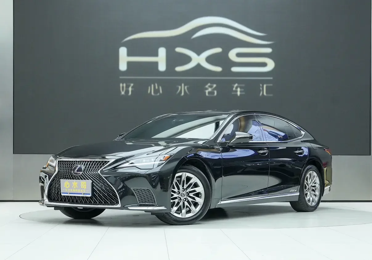 Lexus LS