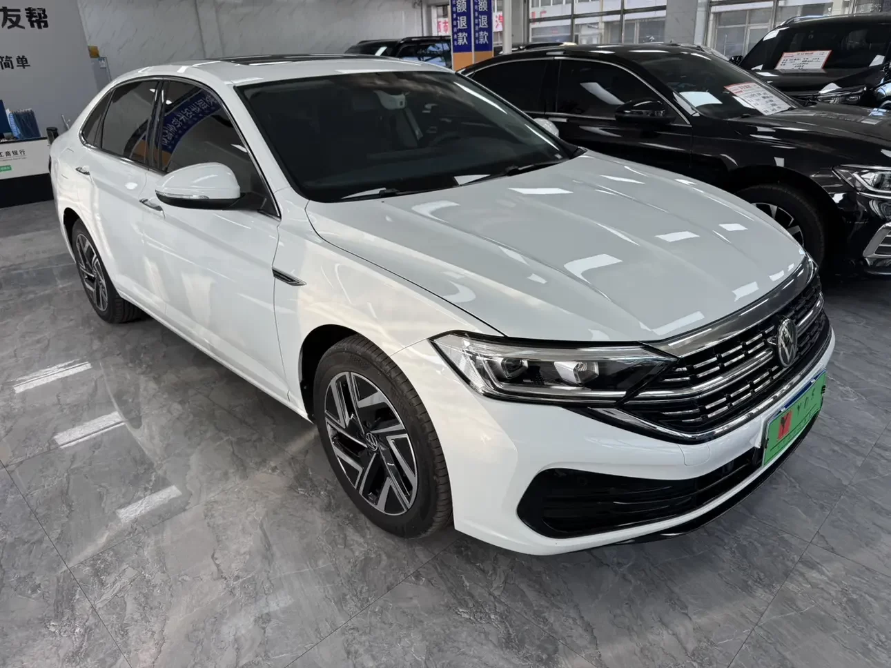 Volkswagen Sagitar