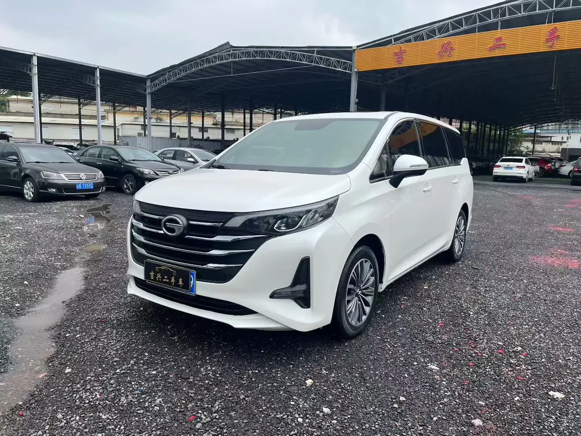 GAC Trumpchi M6