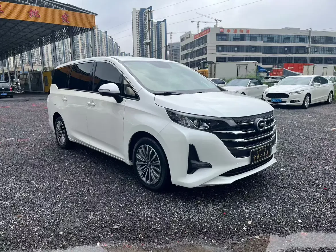 GAC Trumpchi M6